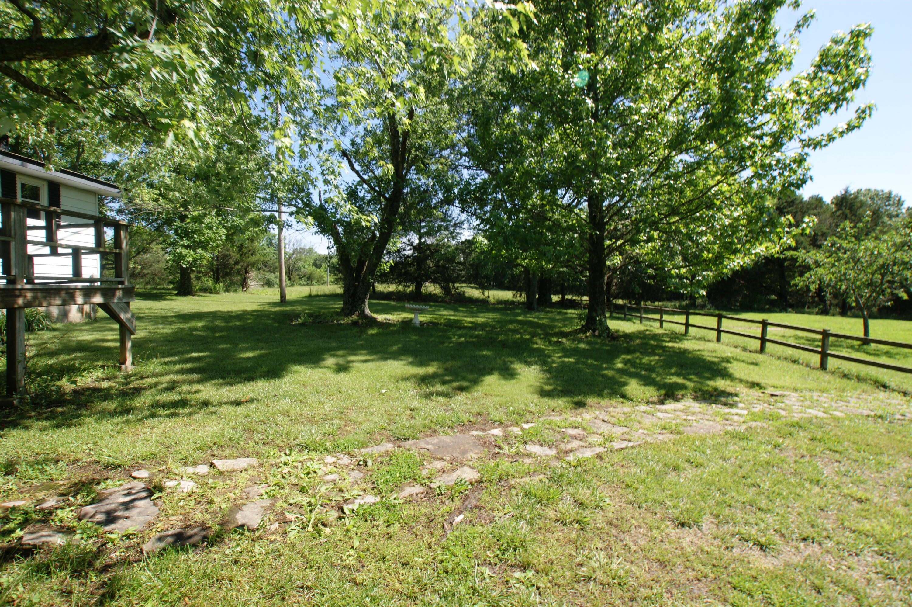81 Stones Lane Property Photo 29