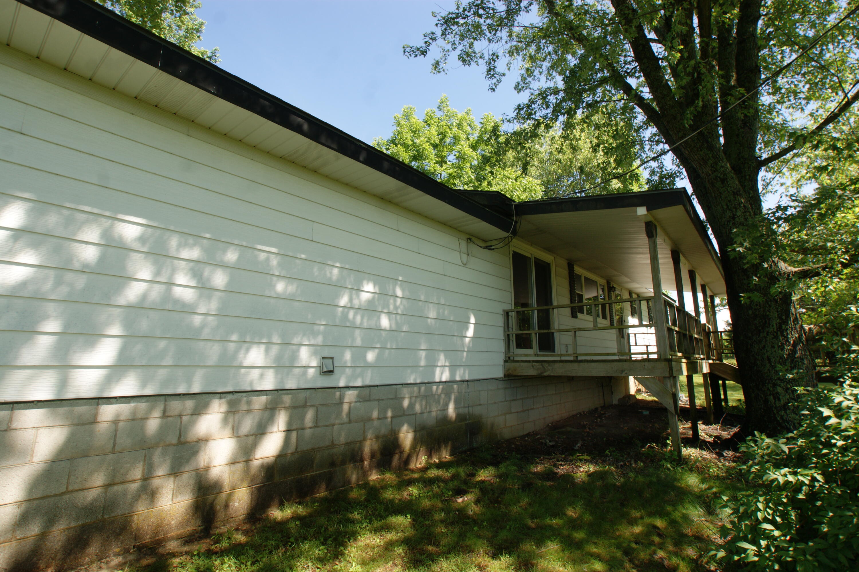 81 Stones Lane Property Photo 32