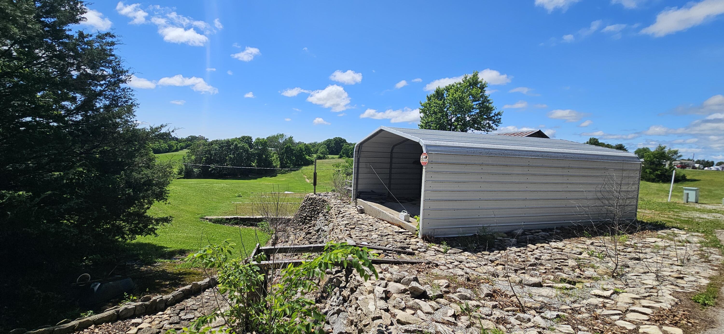 81 Stones Lane Property Photo 35