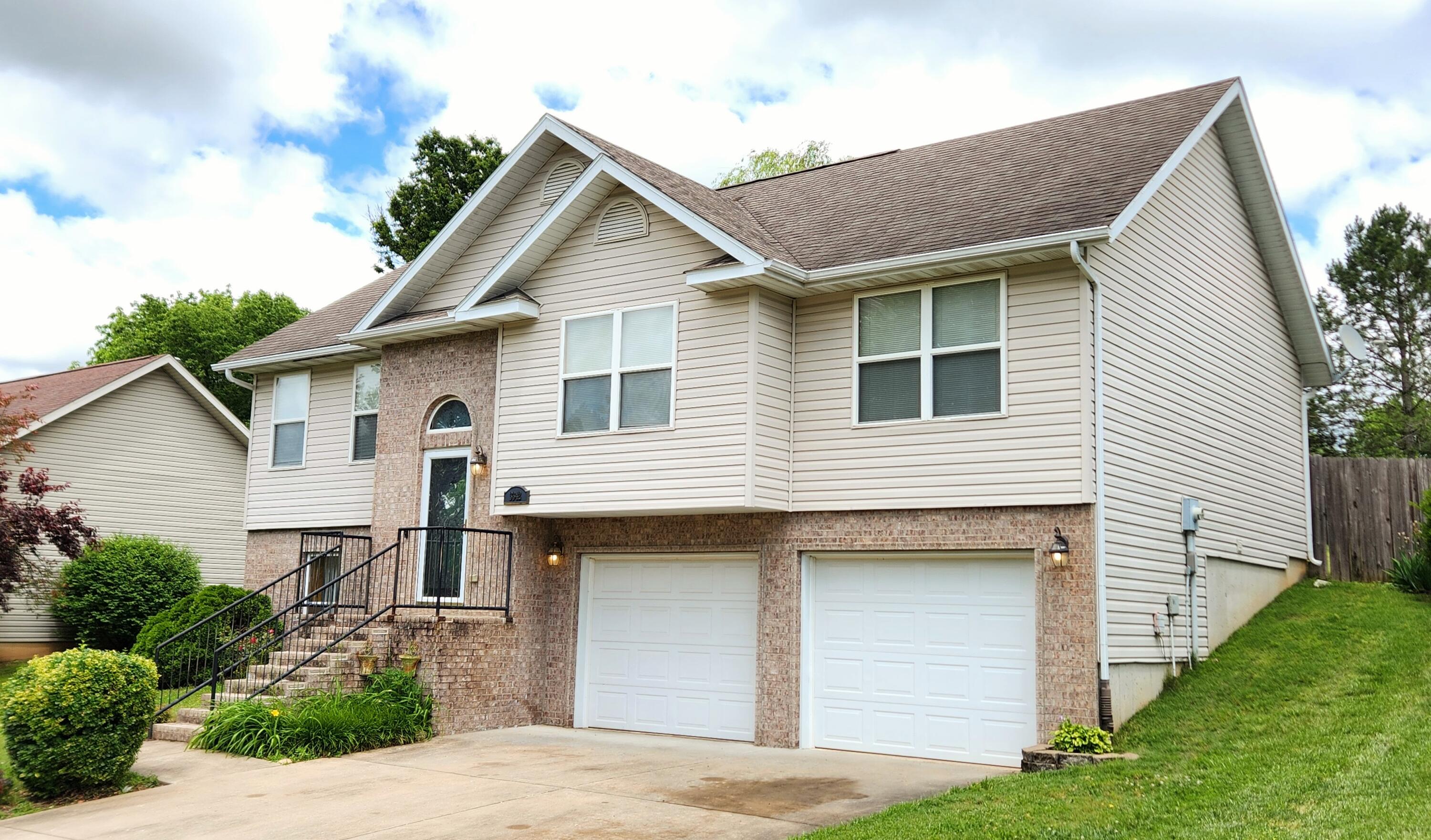 3342 South Valley View Drive Property Photo 5