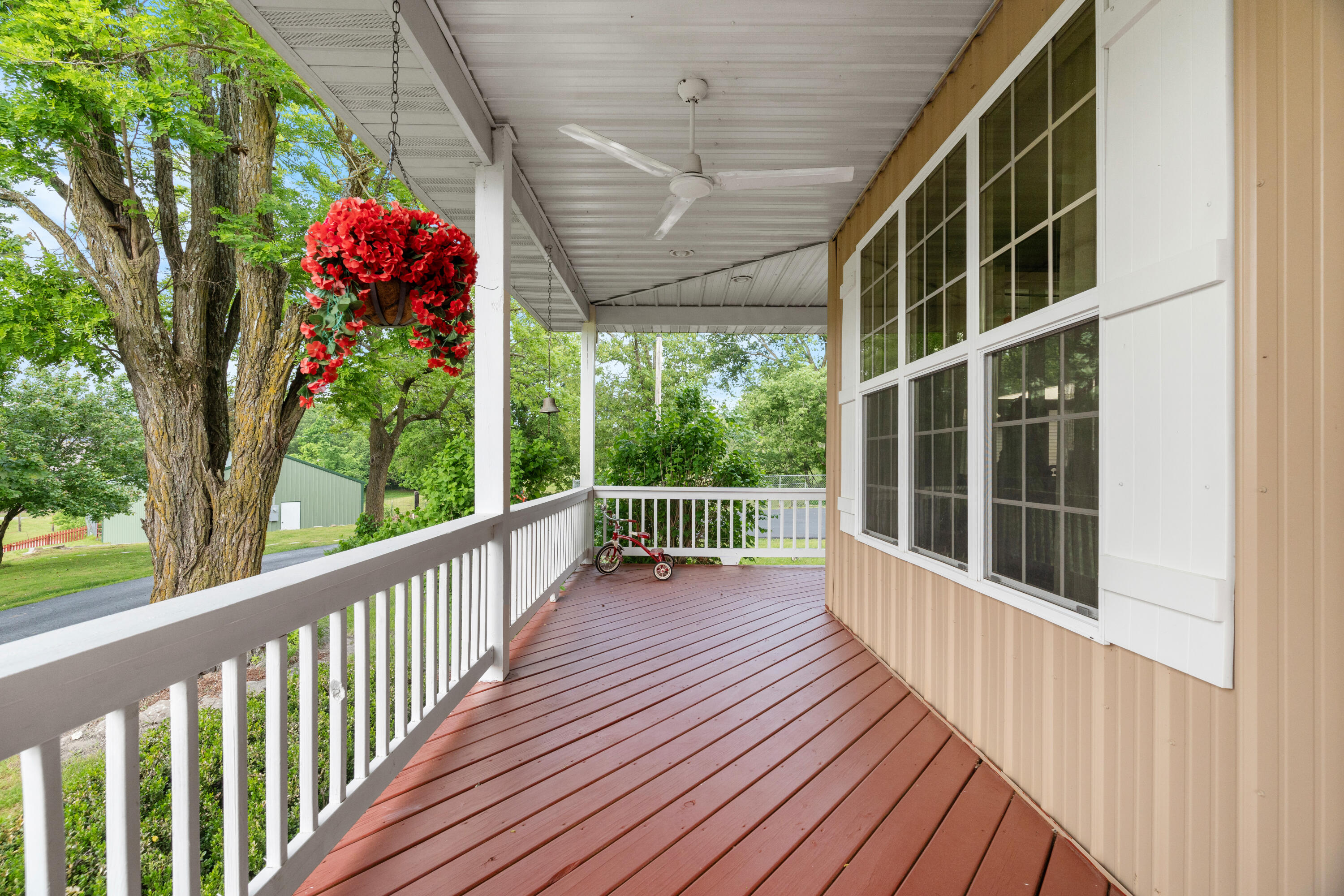 36205 State Highway 413 Property Photo 6