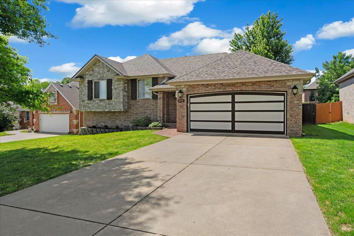 1270 East O'gorman Court Property Photo 2