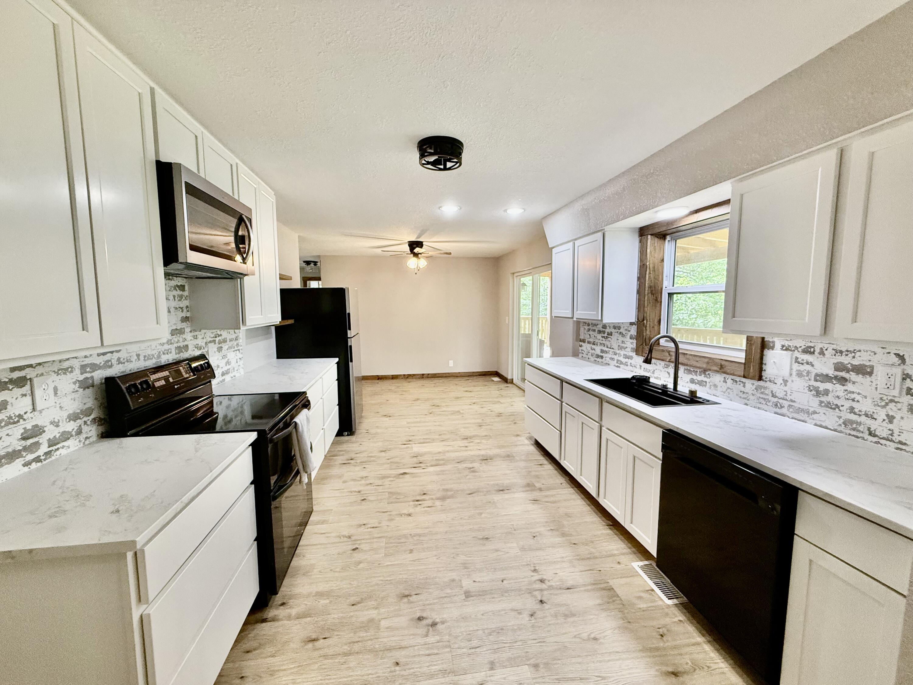 8030 Indiana Drive Property Photo 4