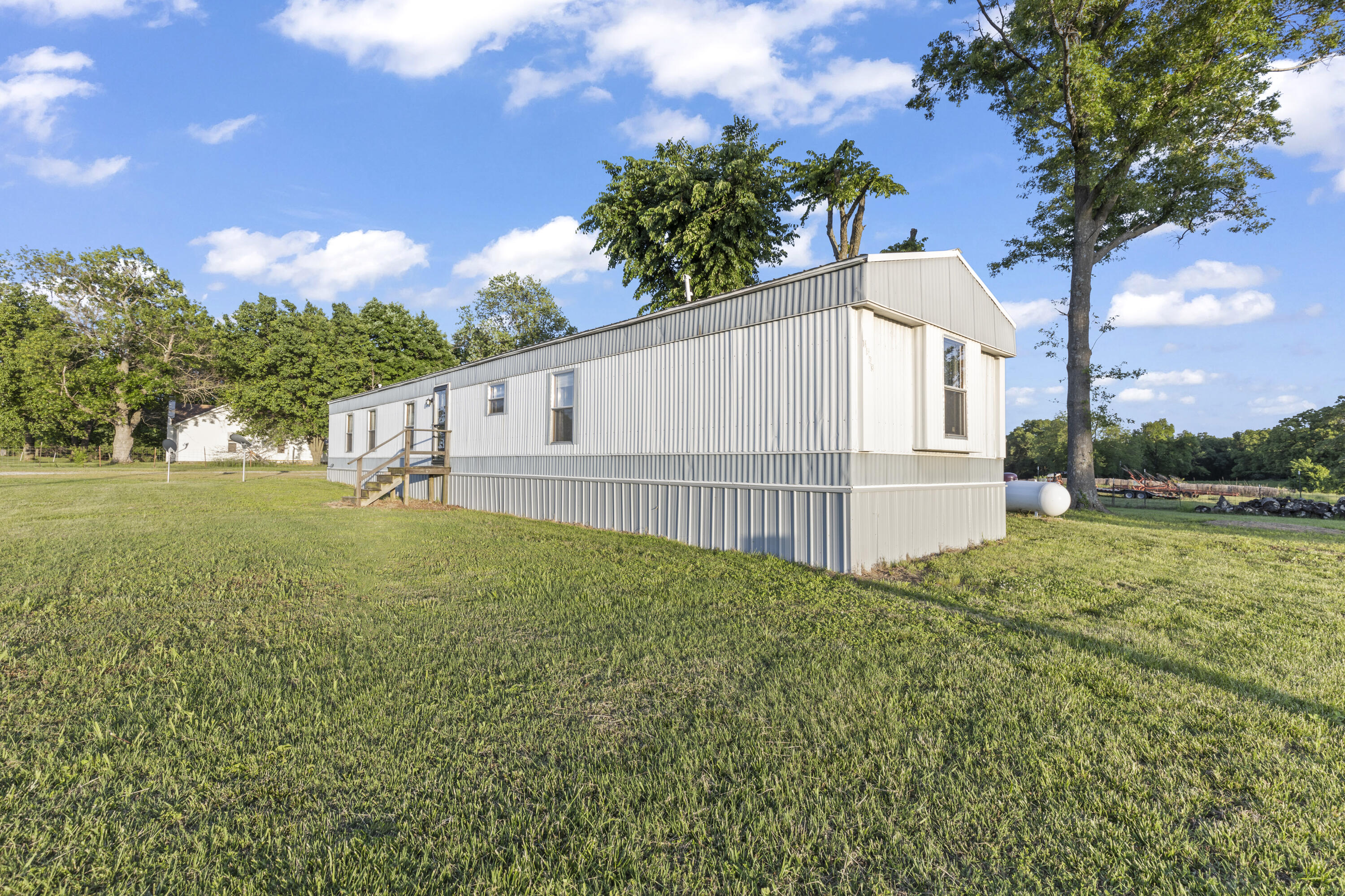13646 East Mission Road Property Photo 15