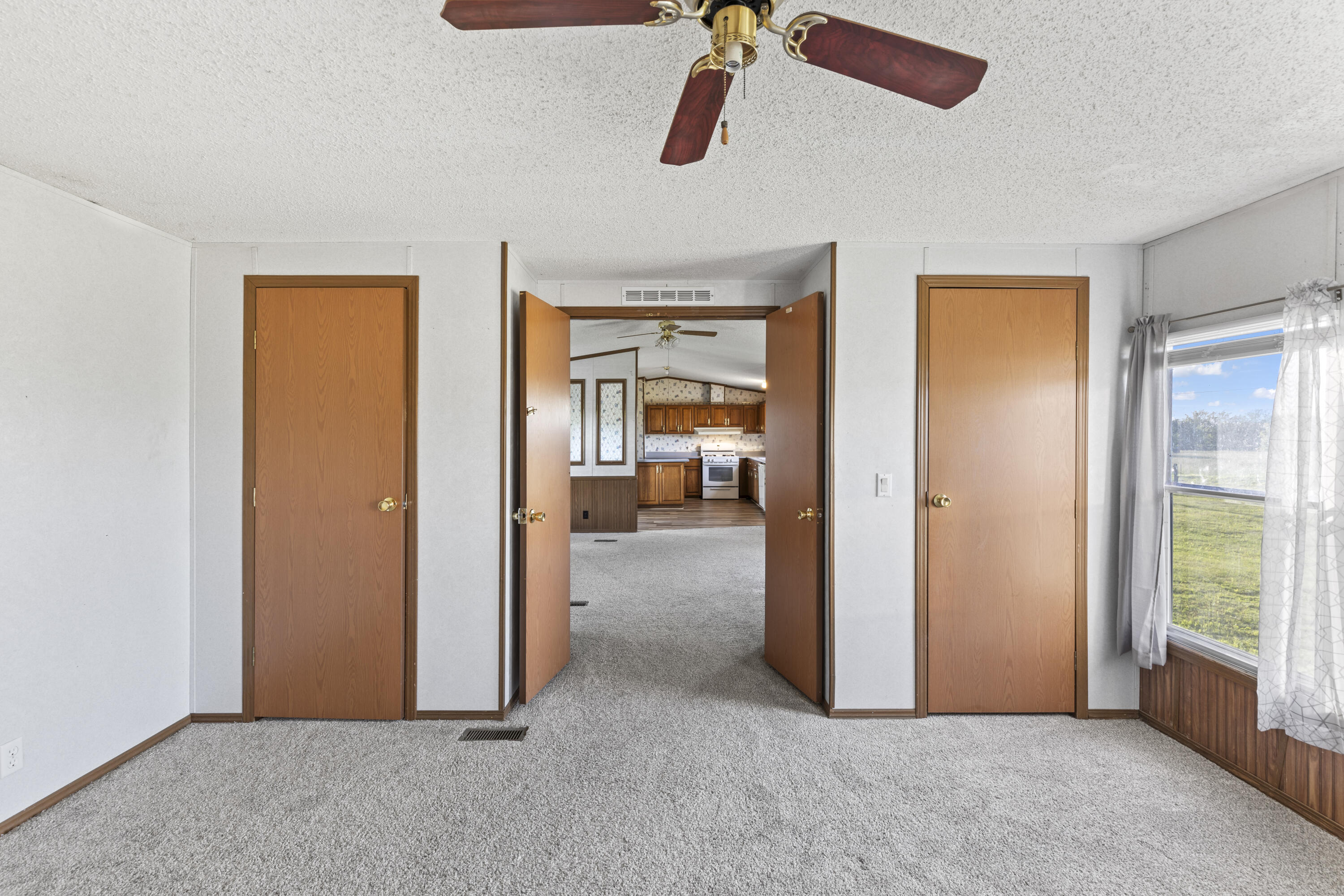 13646 East Mission Road Property Photo 23