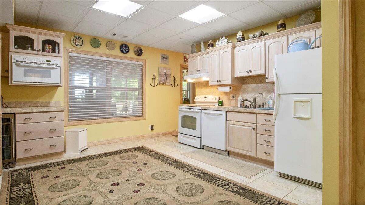 85 Mc 142 Property Photo 27