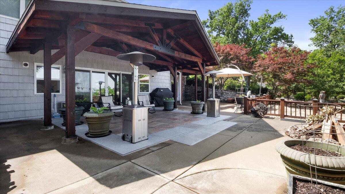 85 Mc 142 Property Photo 36