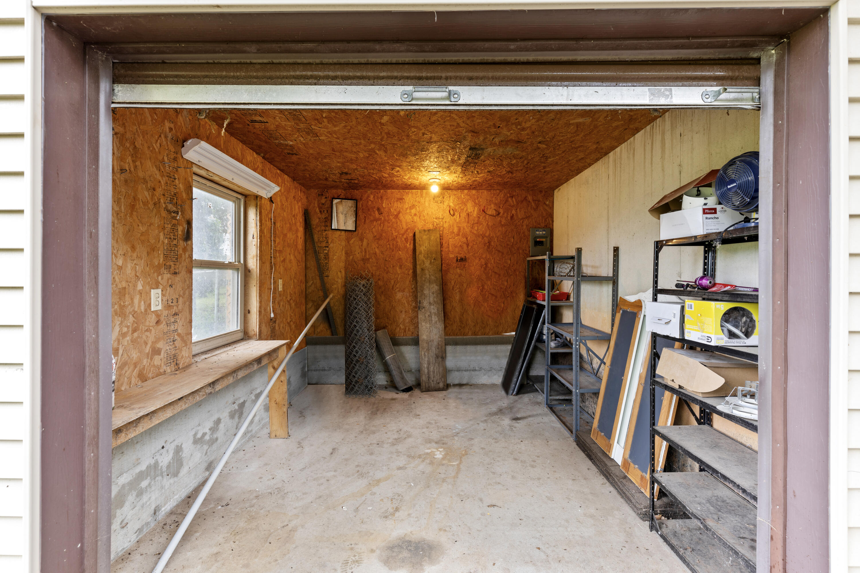 1004 White Oak Property Photo 39