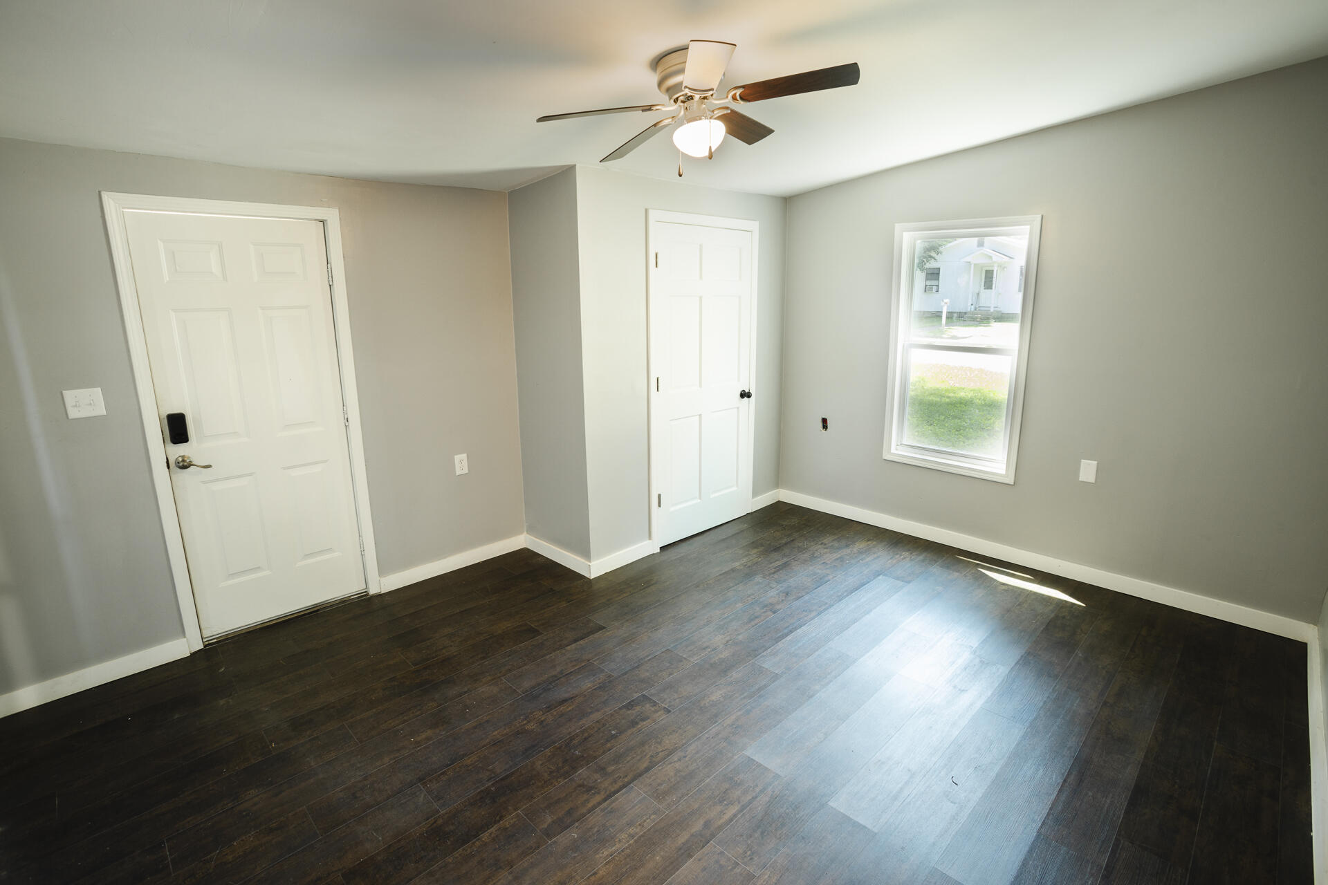 1443 6th Street Property Photo 13