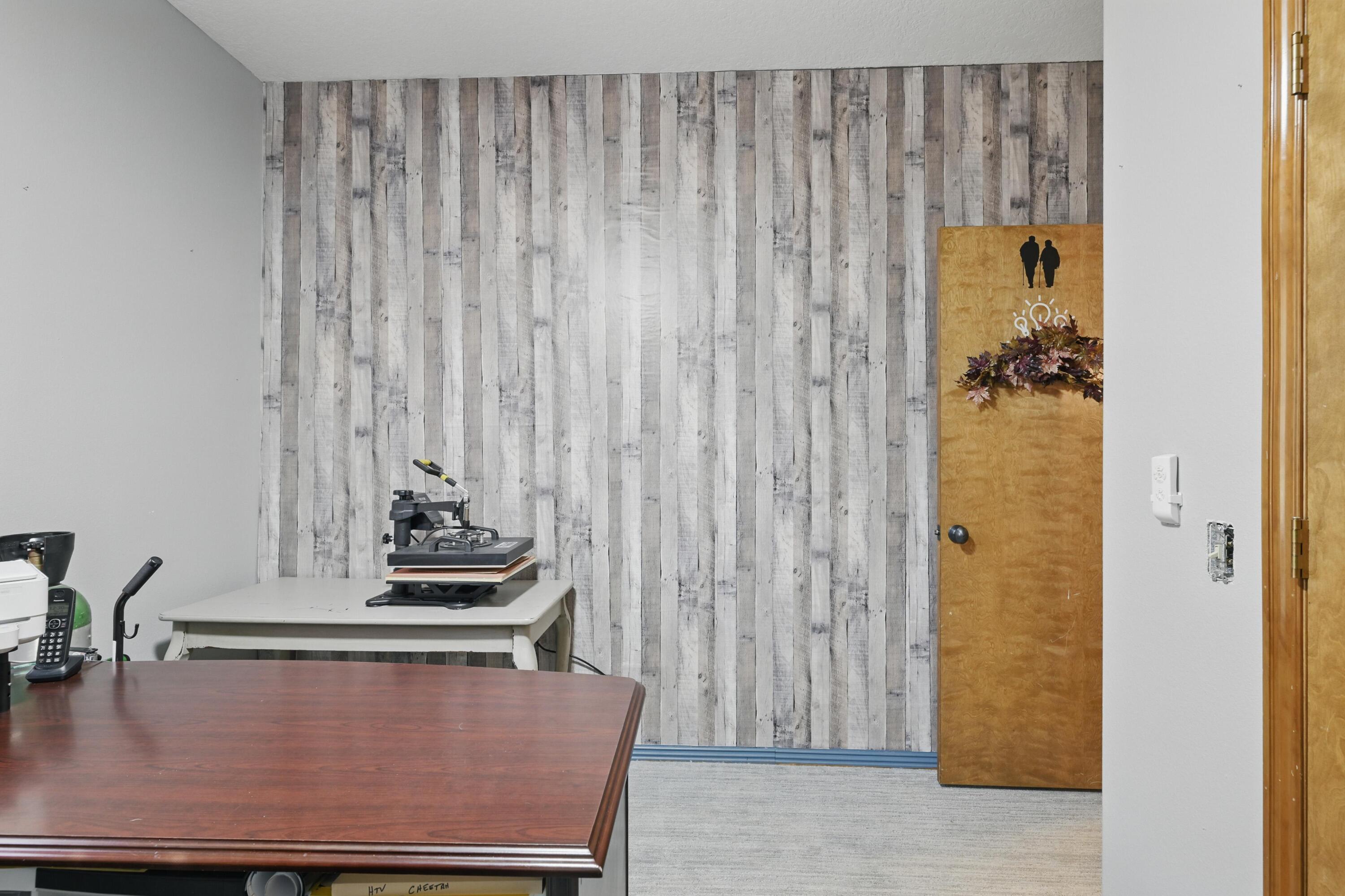 22 Oak Hill Drive Property Photo 18