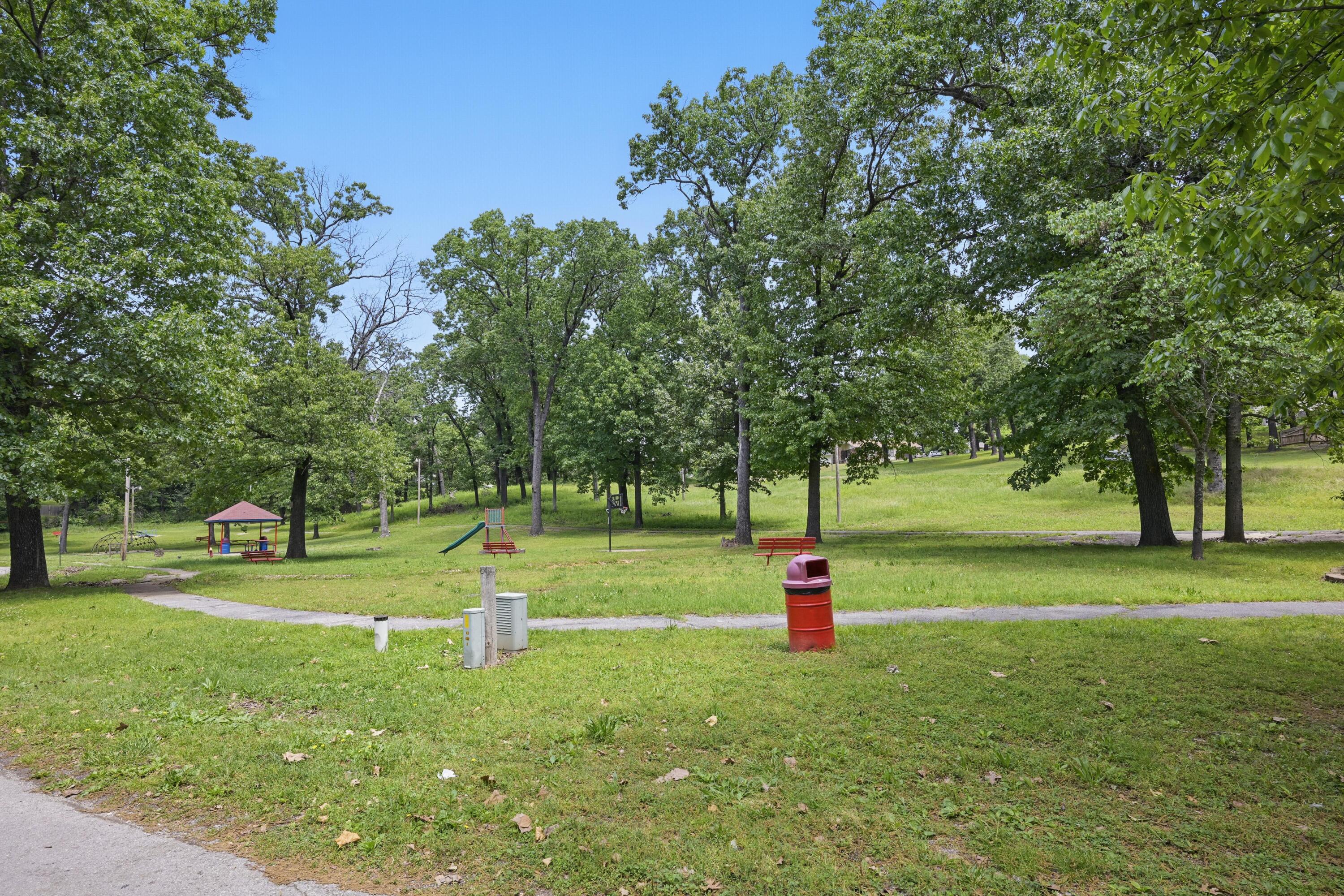 22 Oak Hill Drive Property Photo 41