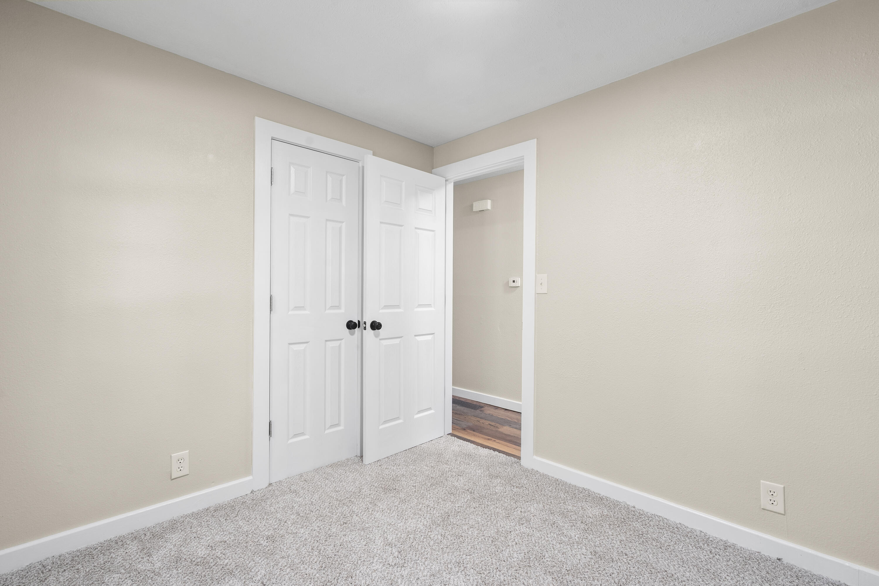 2738 West Whiteside Street Property Photo 12