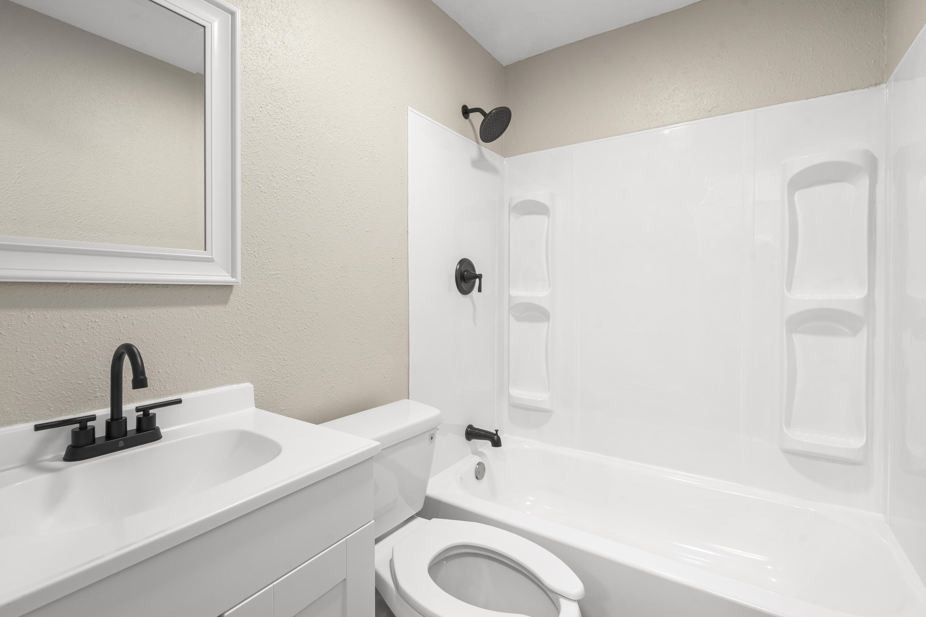 2738 West Whiteside Street Property Photo 13