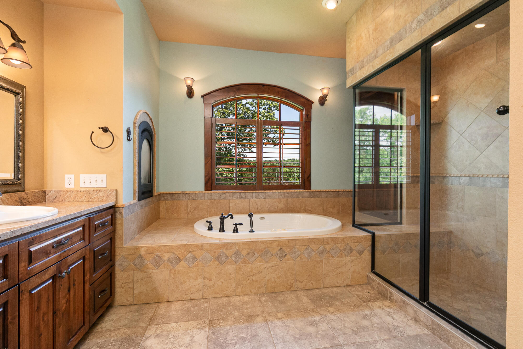 184 Appaloosa Trail Property Photo 32