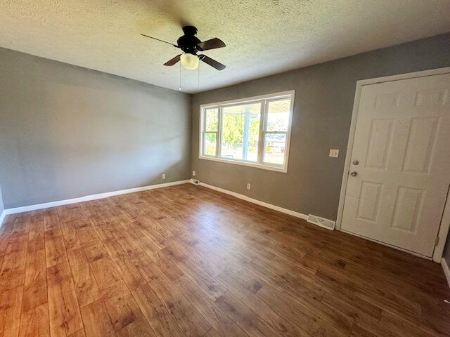 2751 West Sylvia Court Property Photo 2