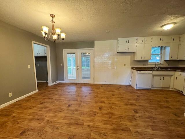 2751 West Sylvia Court Property Photo 3