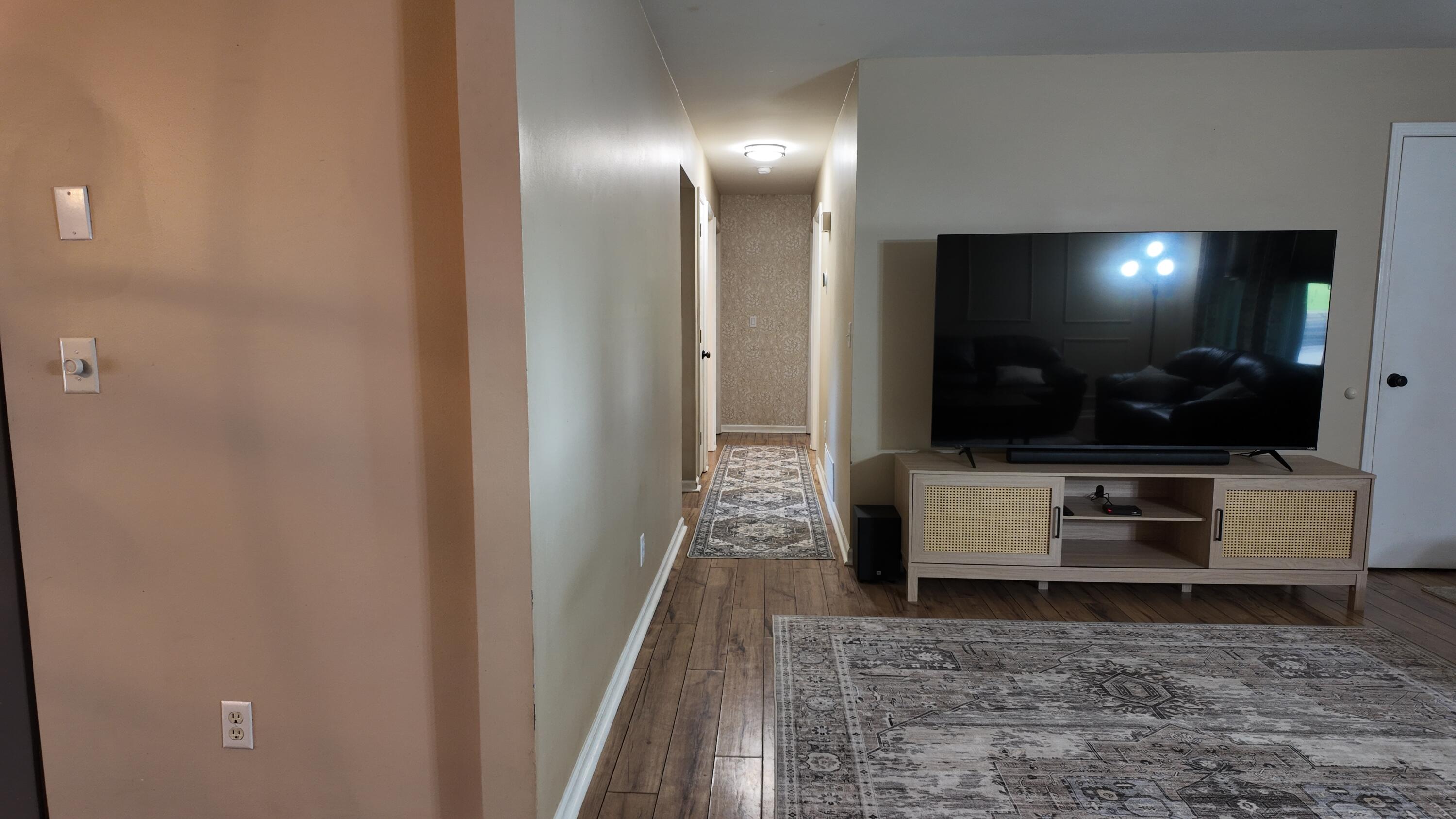 606 W Clover Drive Property Photo 16
