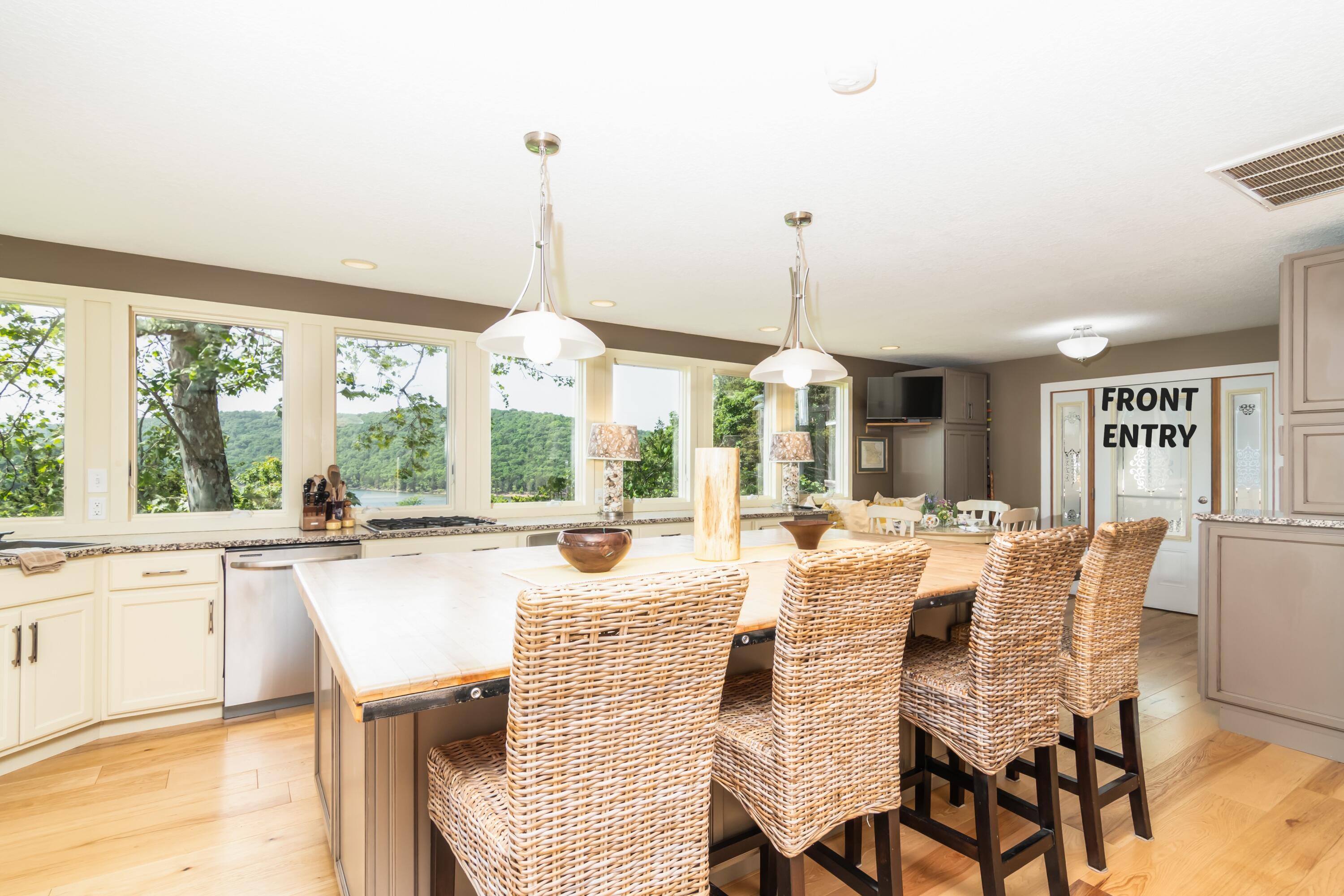 102 Garden Lane Property Photo 11