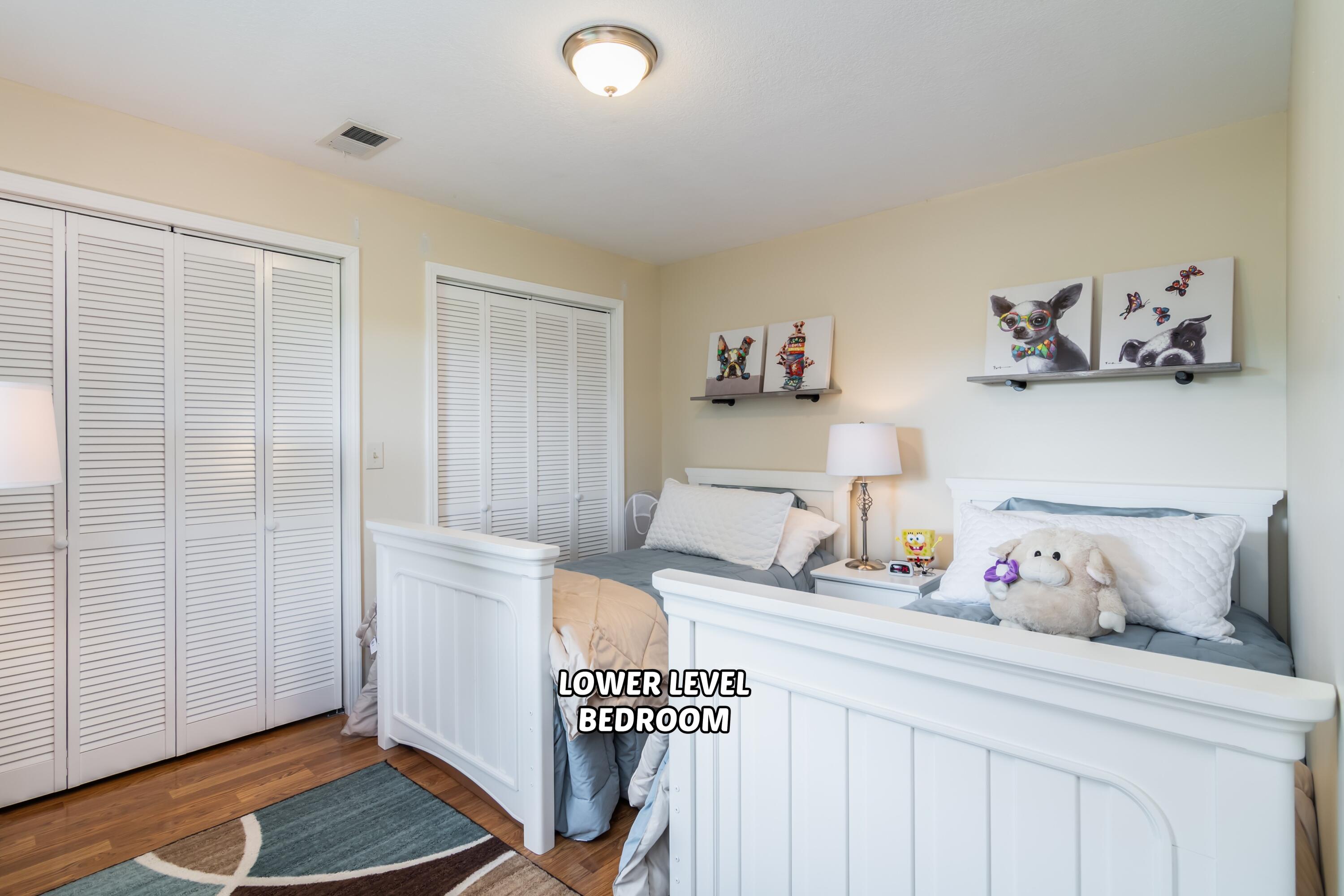 102 Garden Lane Property Photo 34