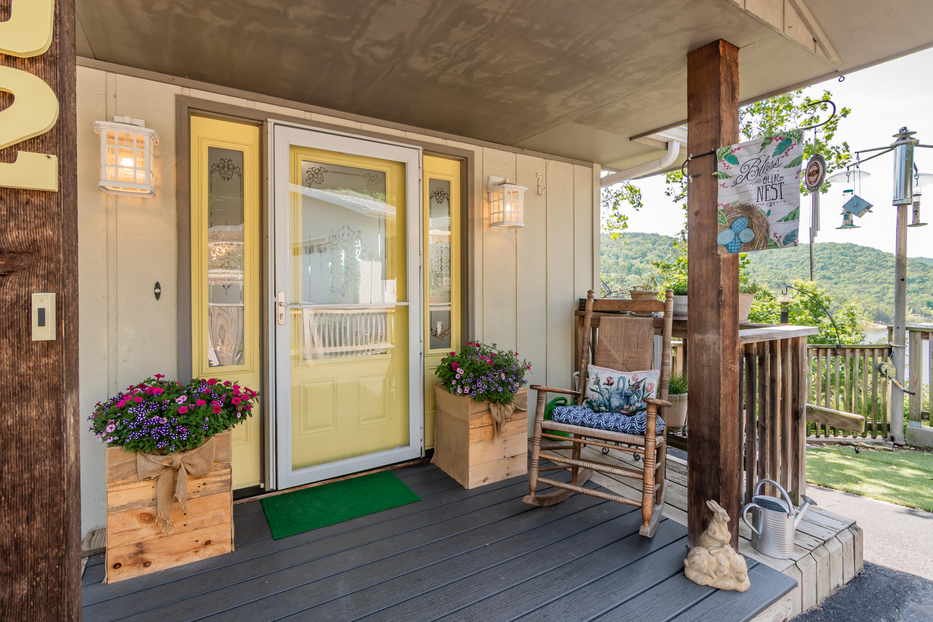 102 Garden Lane Property Photo 44
