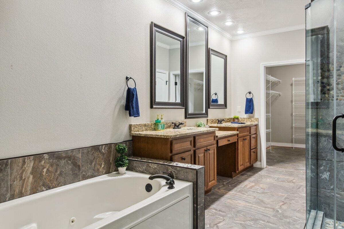 208 Rue De Villas Circle Property Photo 21