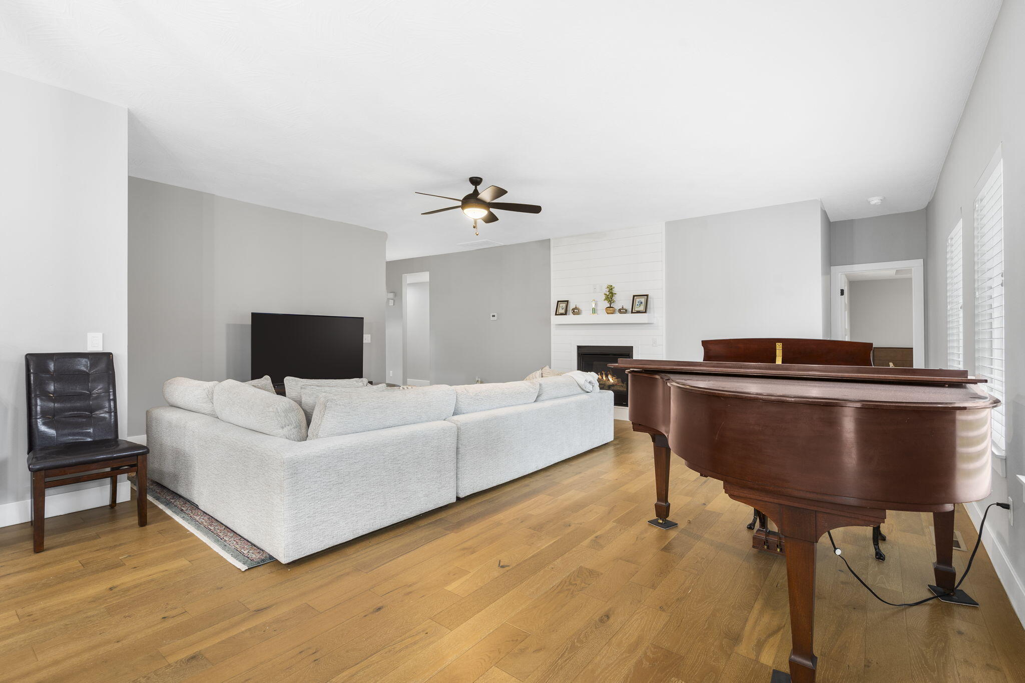 1816 North Bristol Avenue Property Photo 9