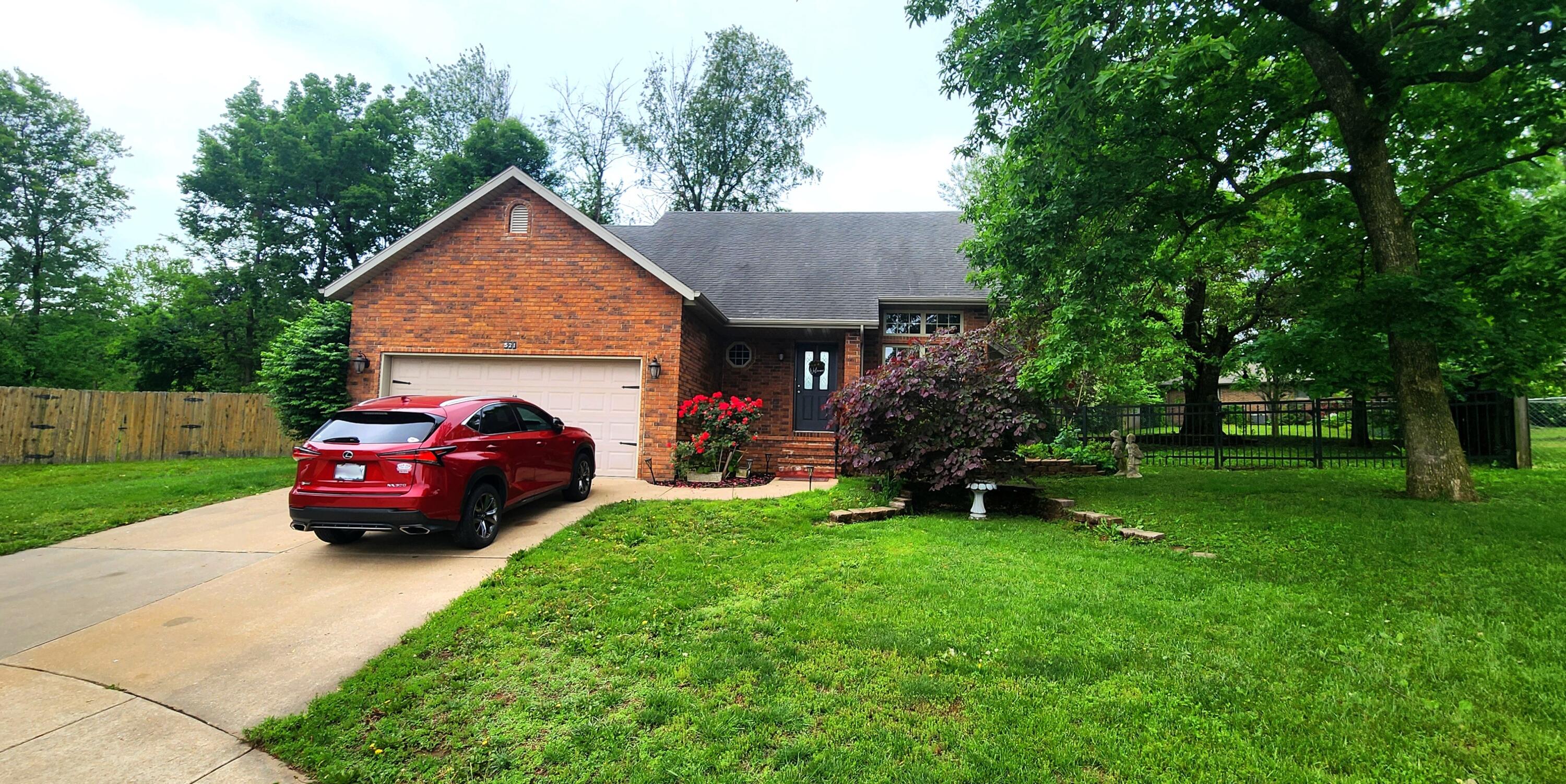 521 Cherrywood Avenue Property Photo 1