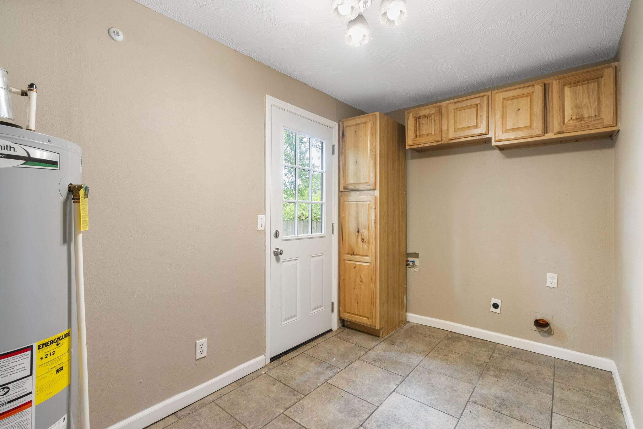 518 West Catalpa Street Property Photo 12