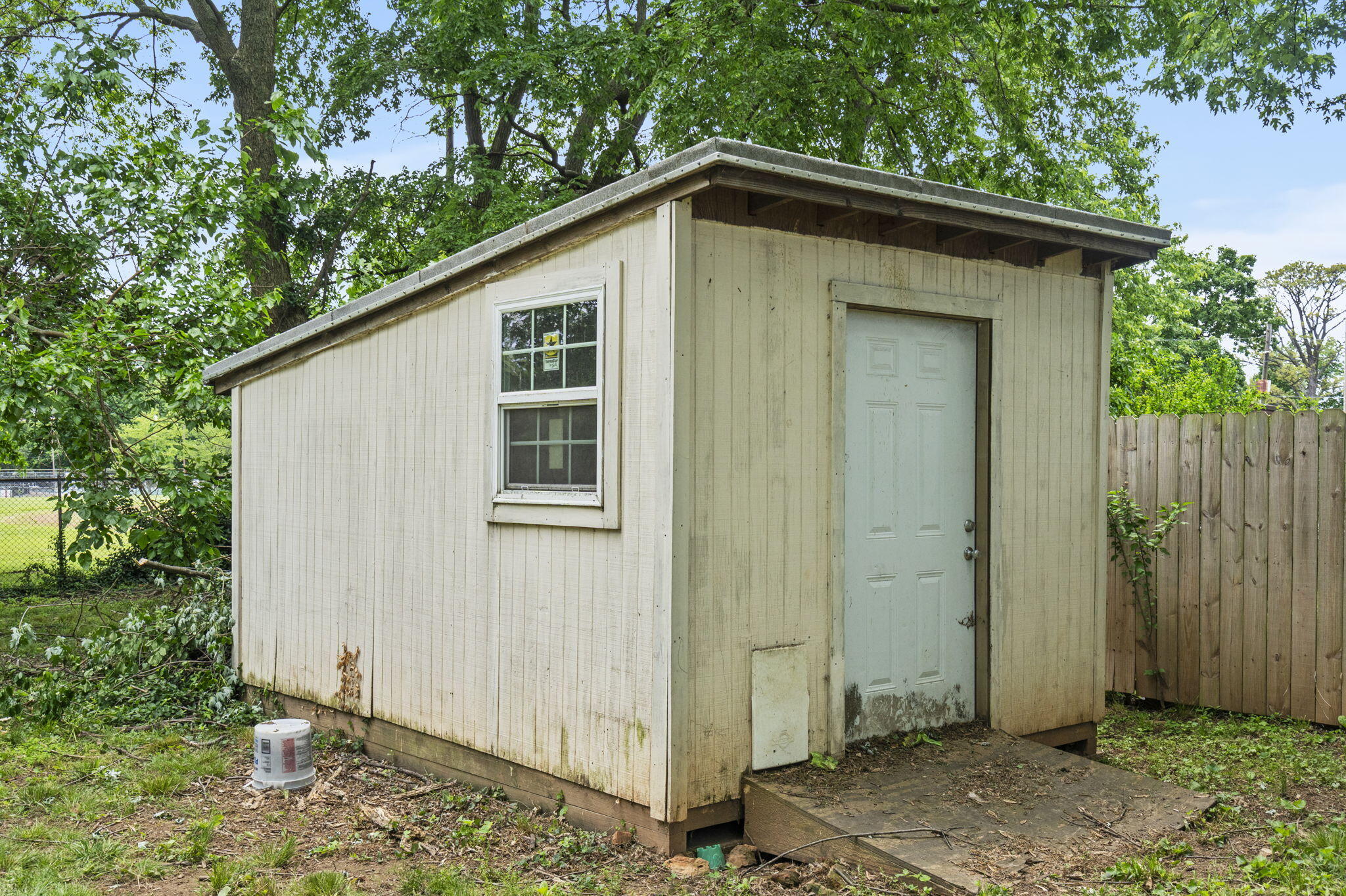 518 West Catalpa Street Property Photo 26