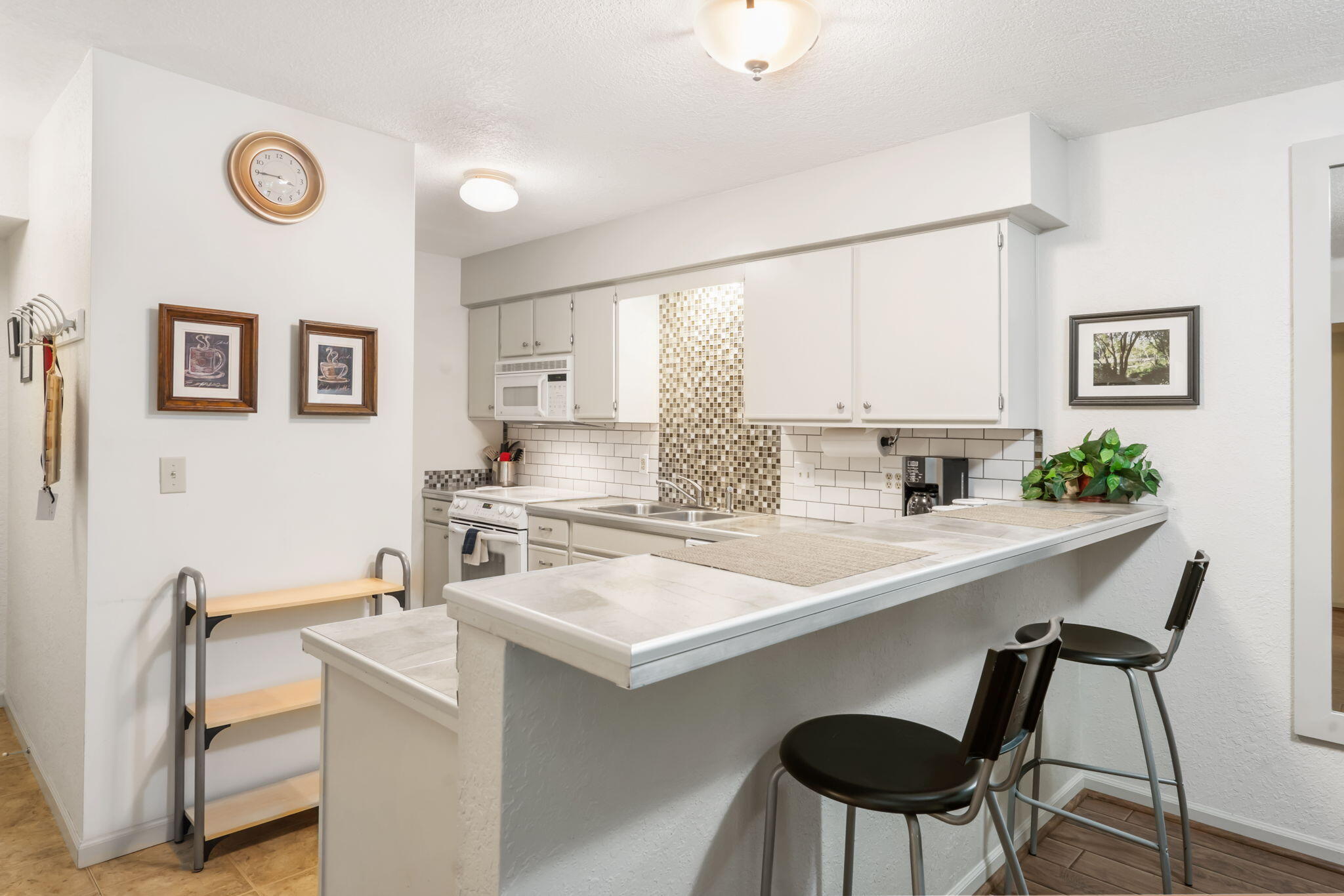 364 Wimbledon Drive Property Photo 15