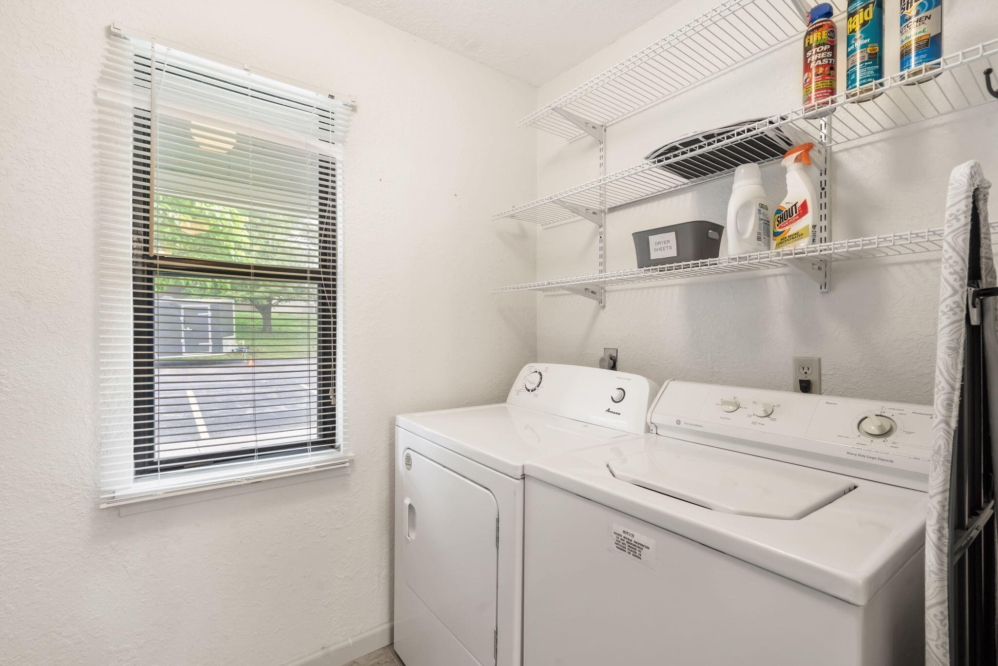 364 Wimbledon Drive Property Photo 24