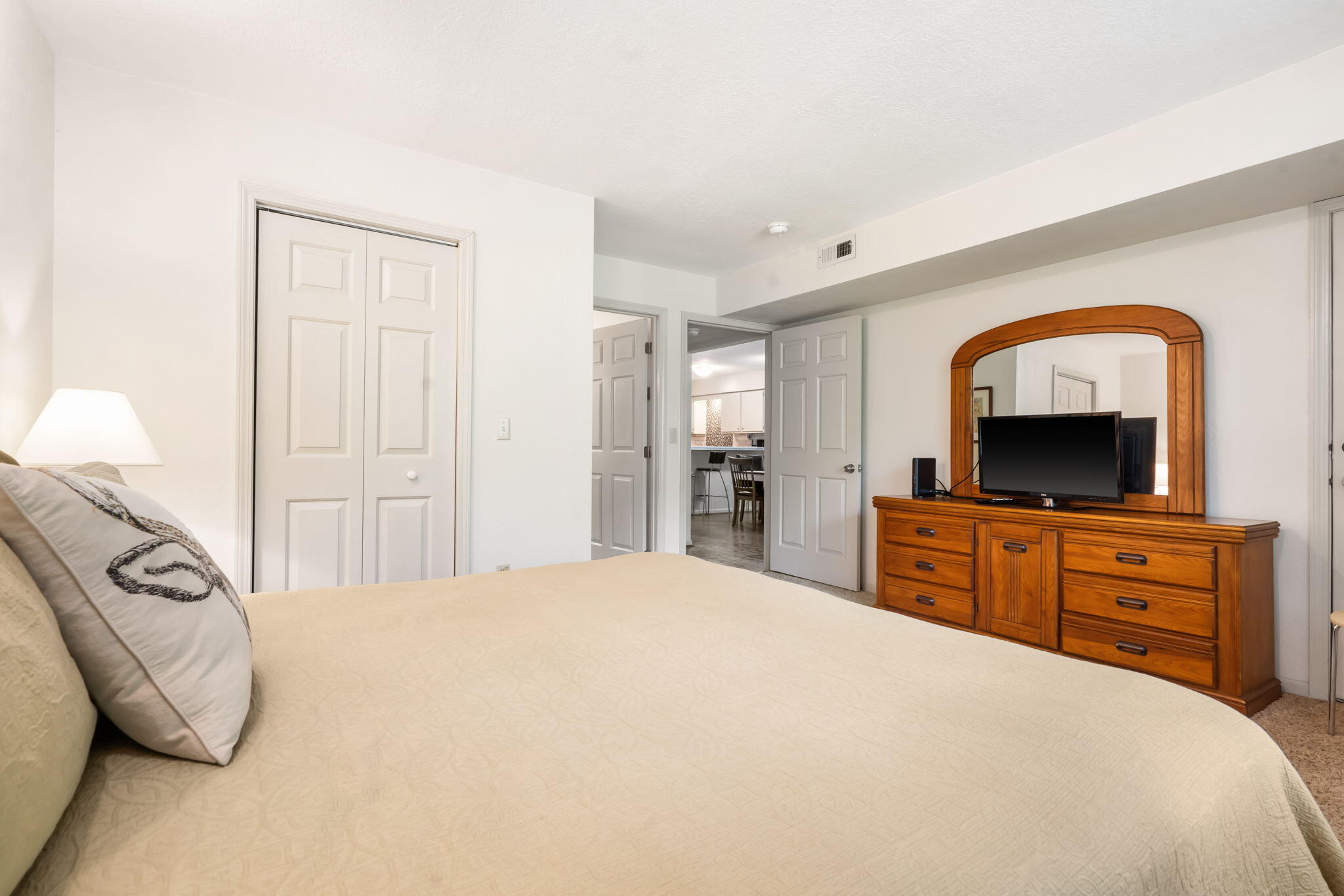 364 Wimbledon Drive Property Photo 28