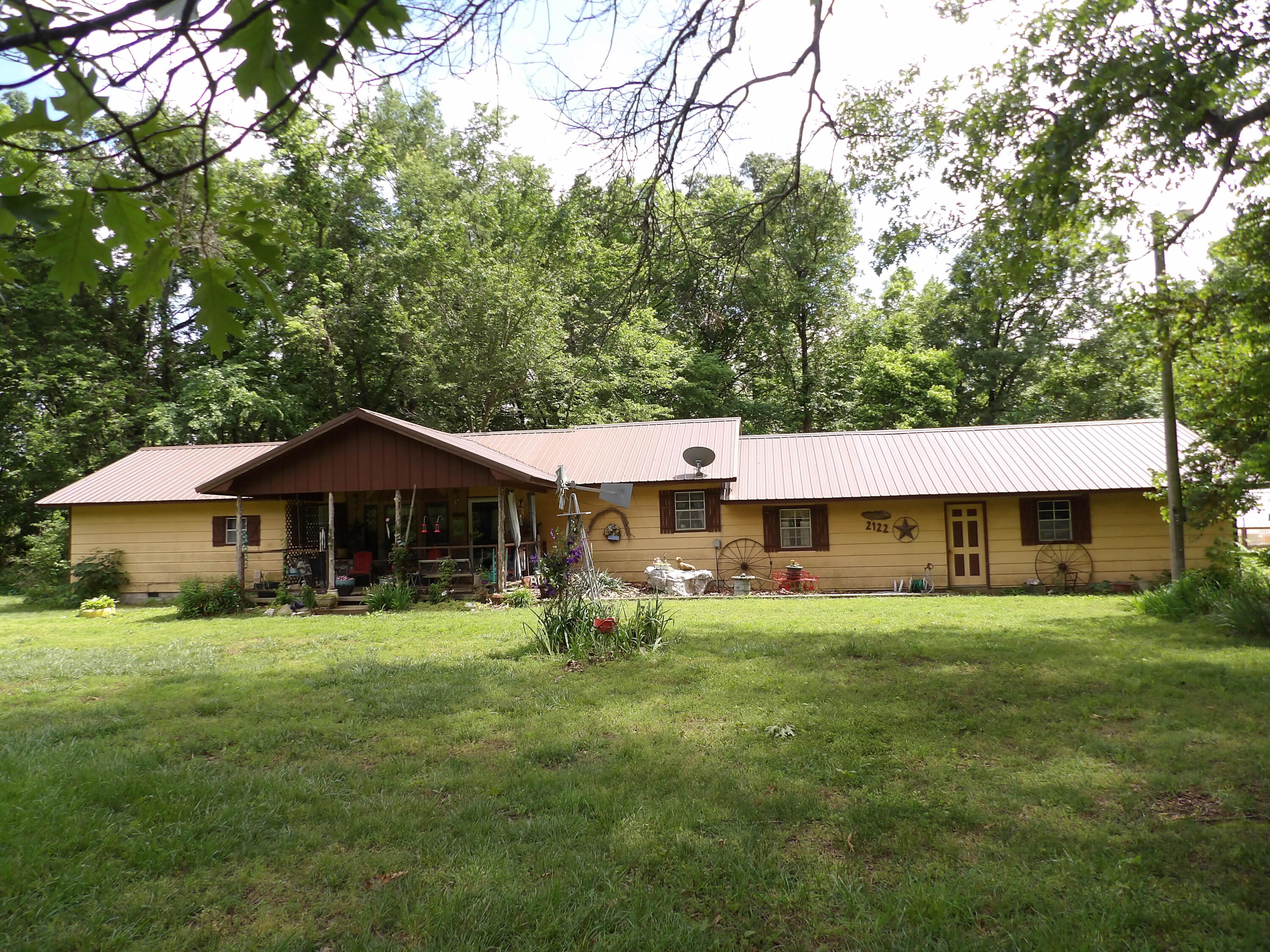 2122 Route C Property Photo 1