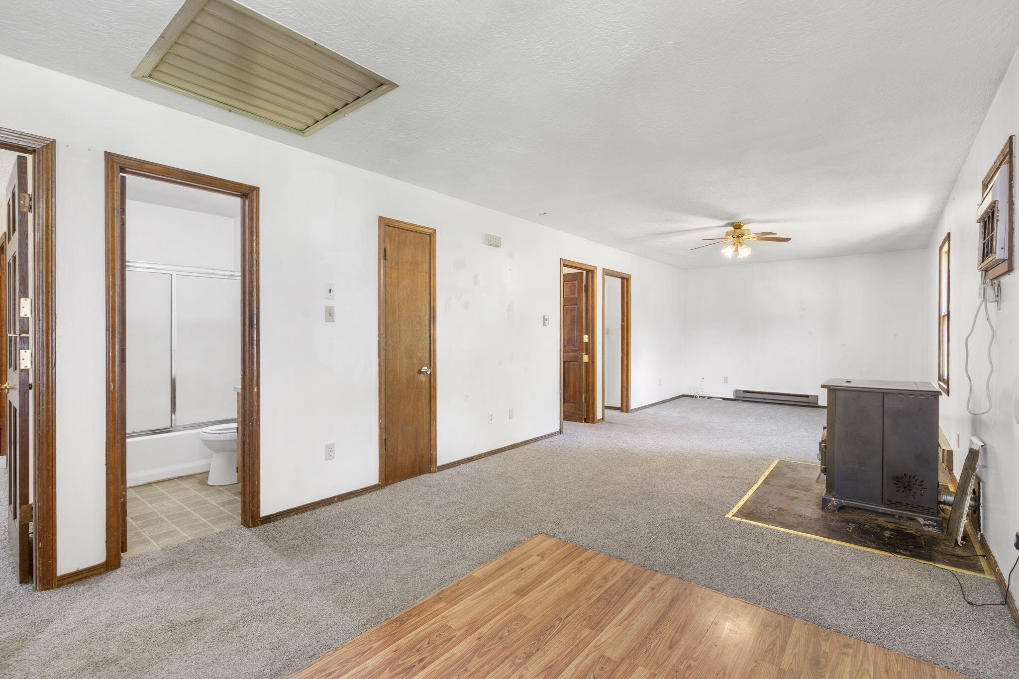 2528 West High Street Property Photo 6
