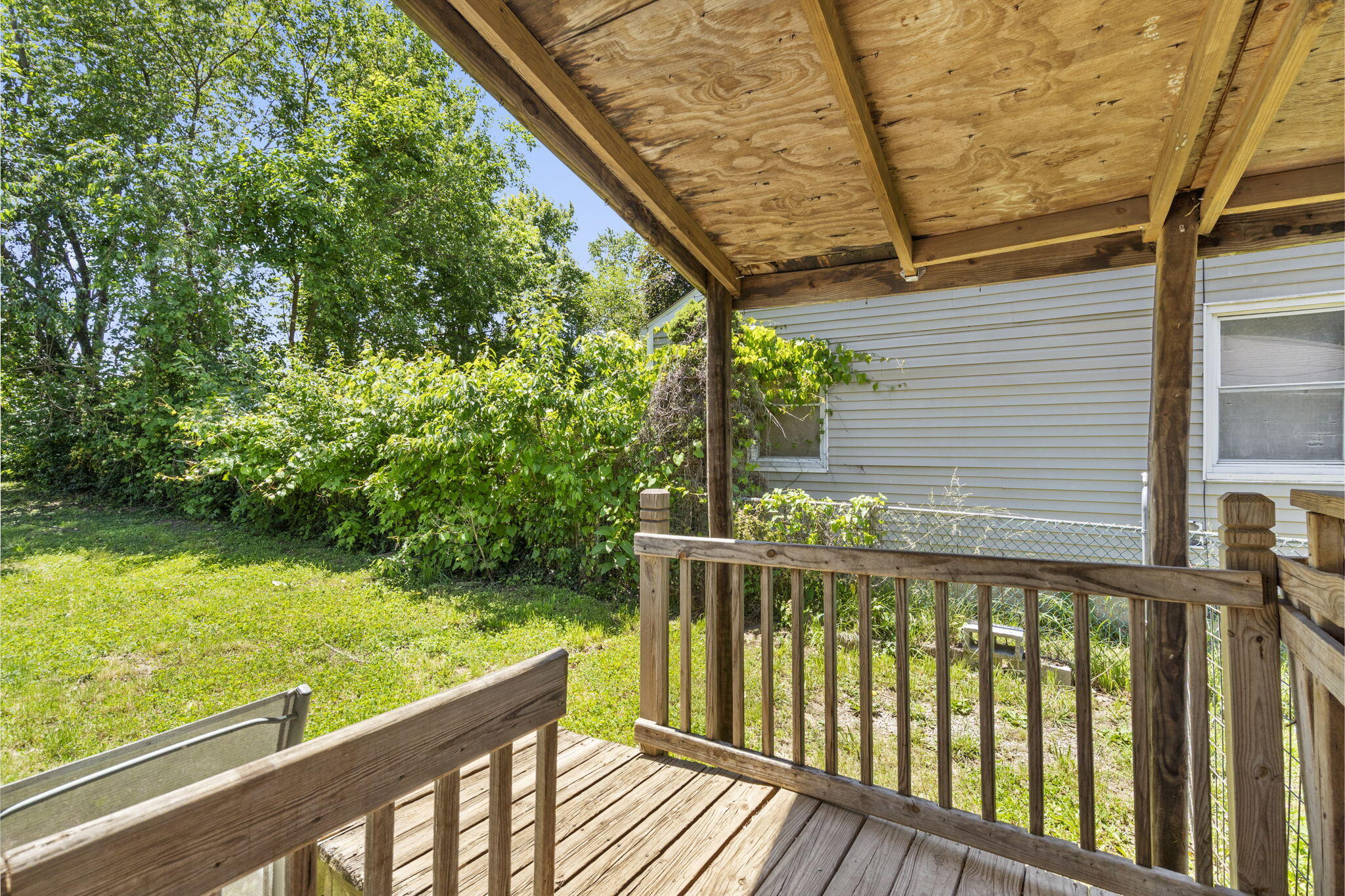 2528 West High Street Property Photo 24