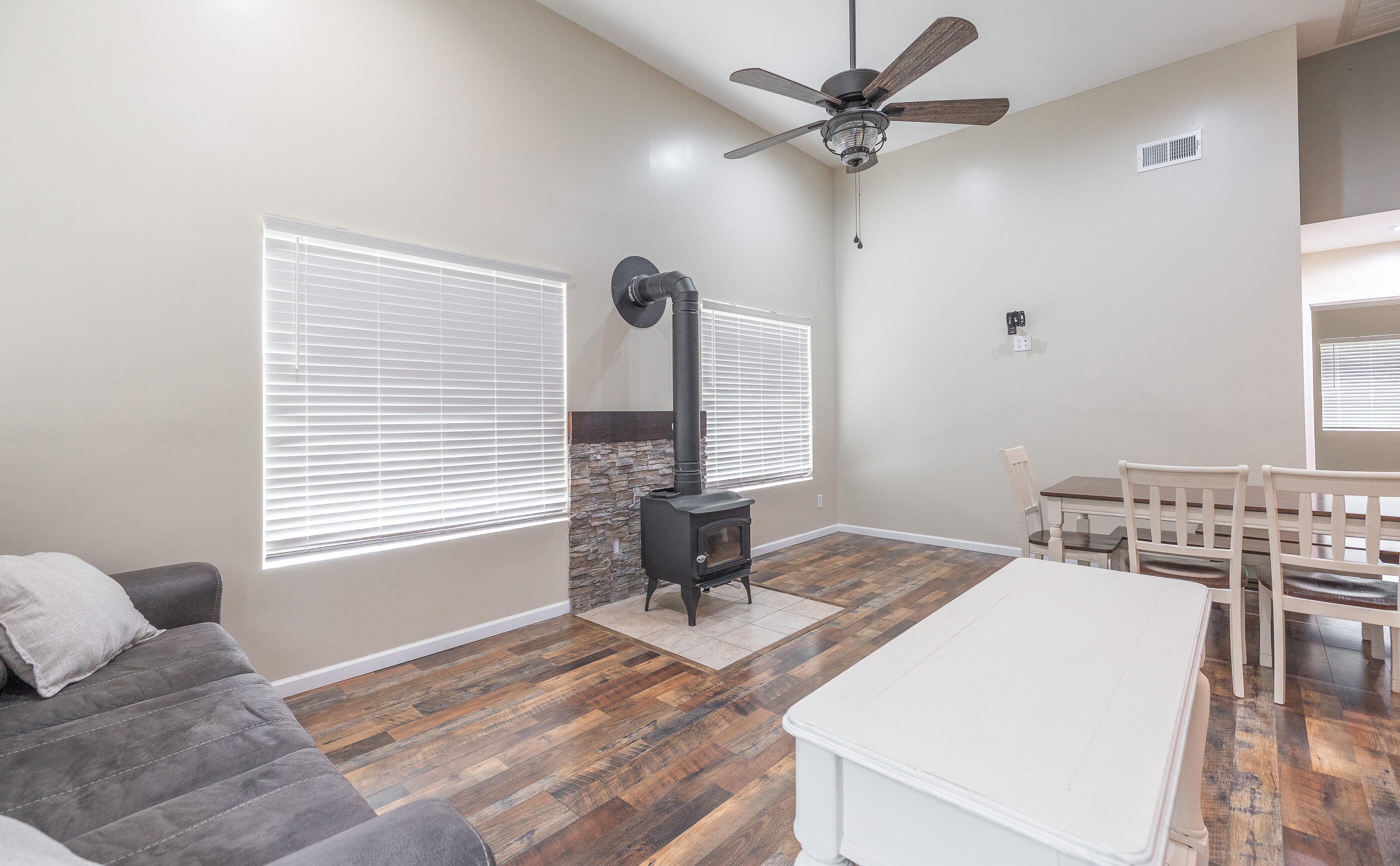 7195 Highway Kk Property Photo 10