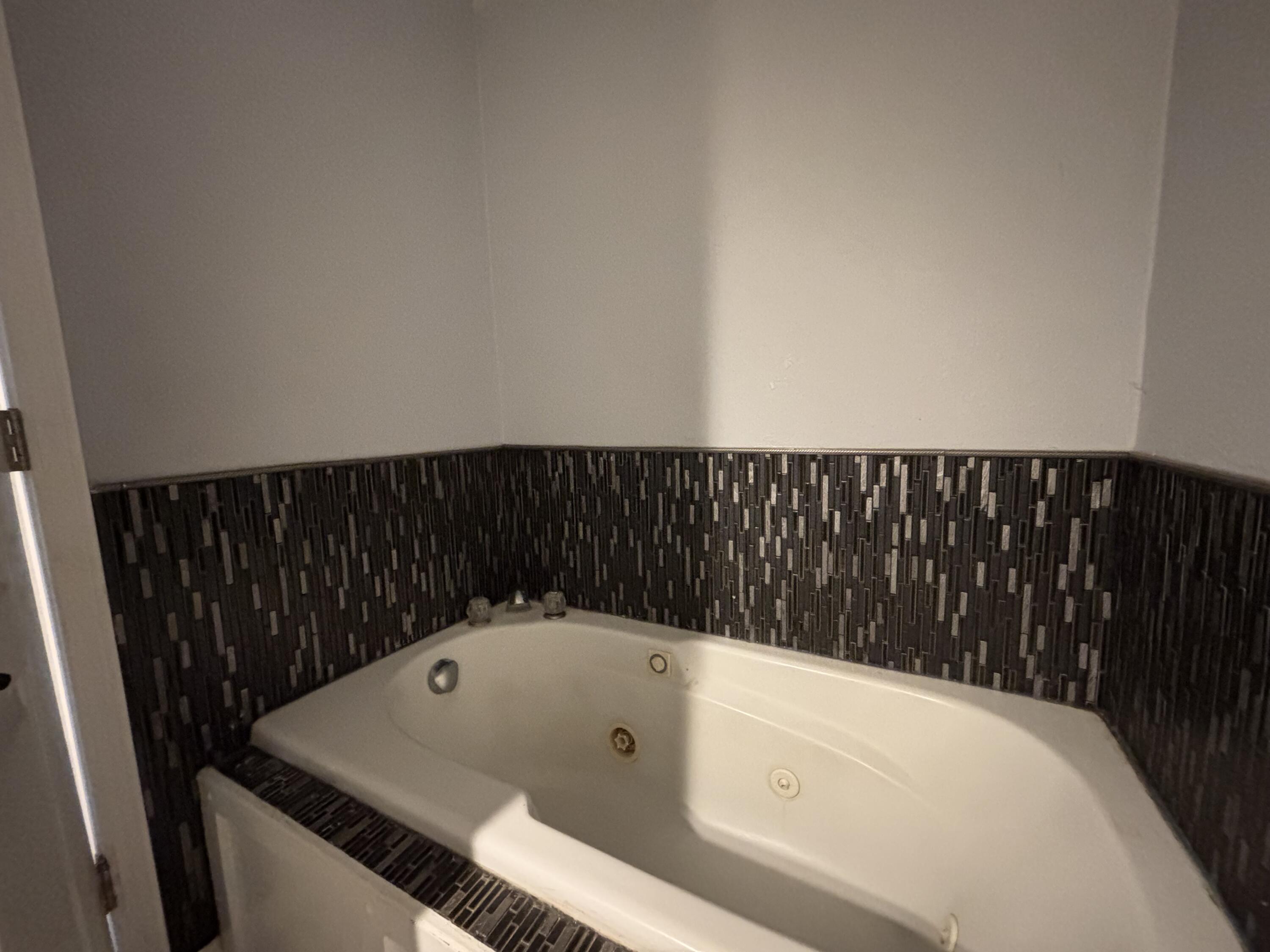 3420 Connecticut Avenue Property Photo 7