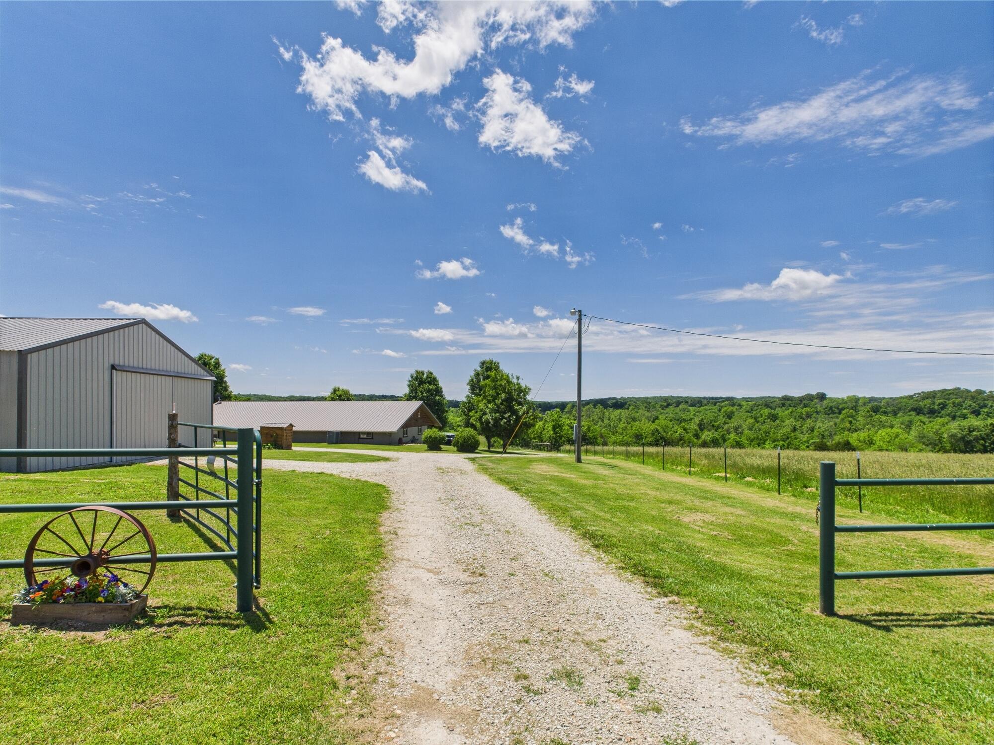 14164 Holmes Road Property Photo 3