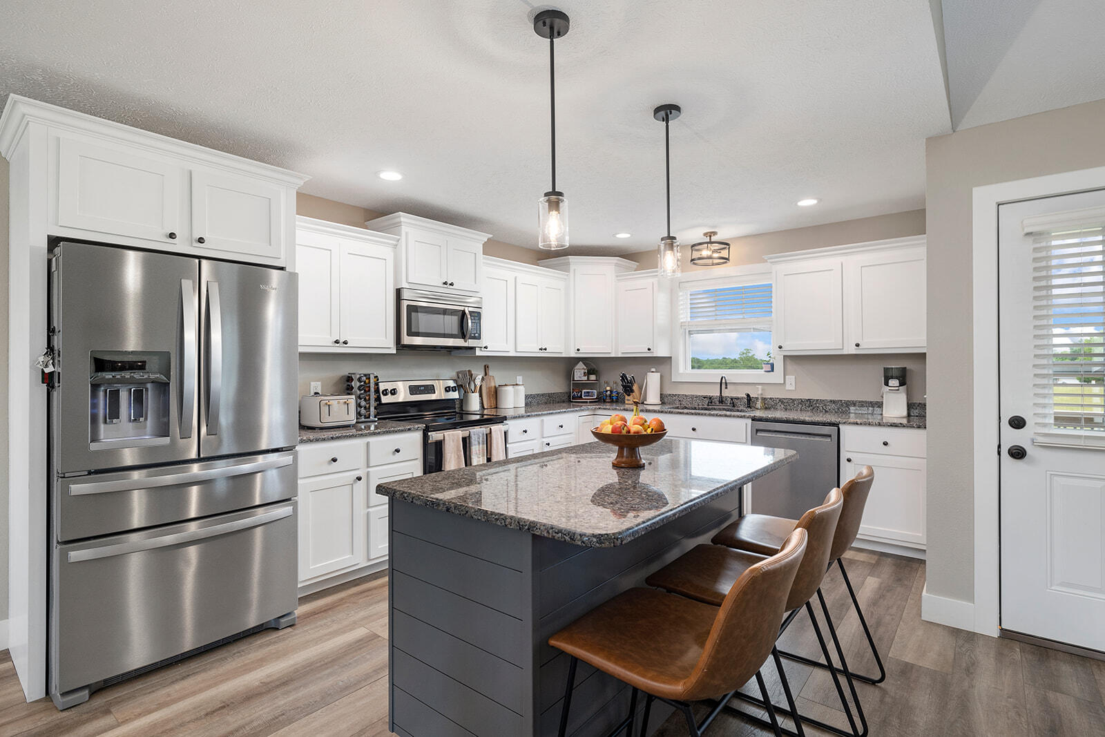 2025 Diego Court Property Photo 6