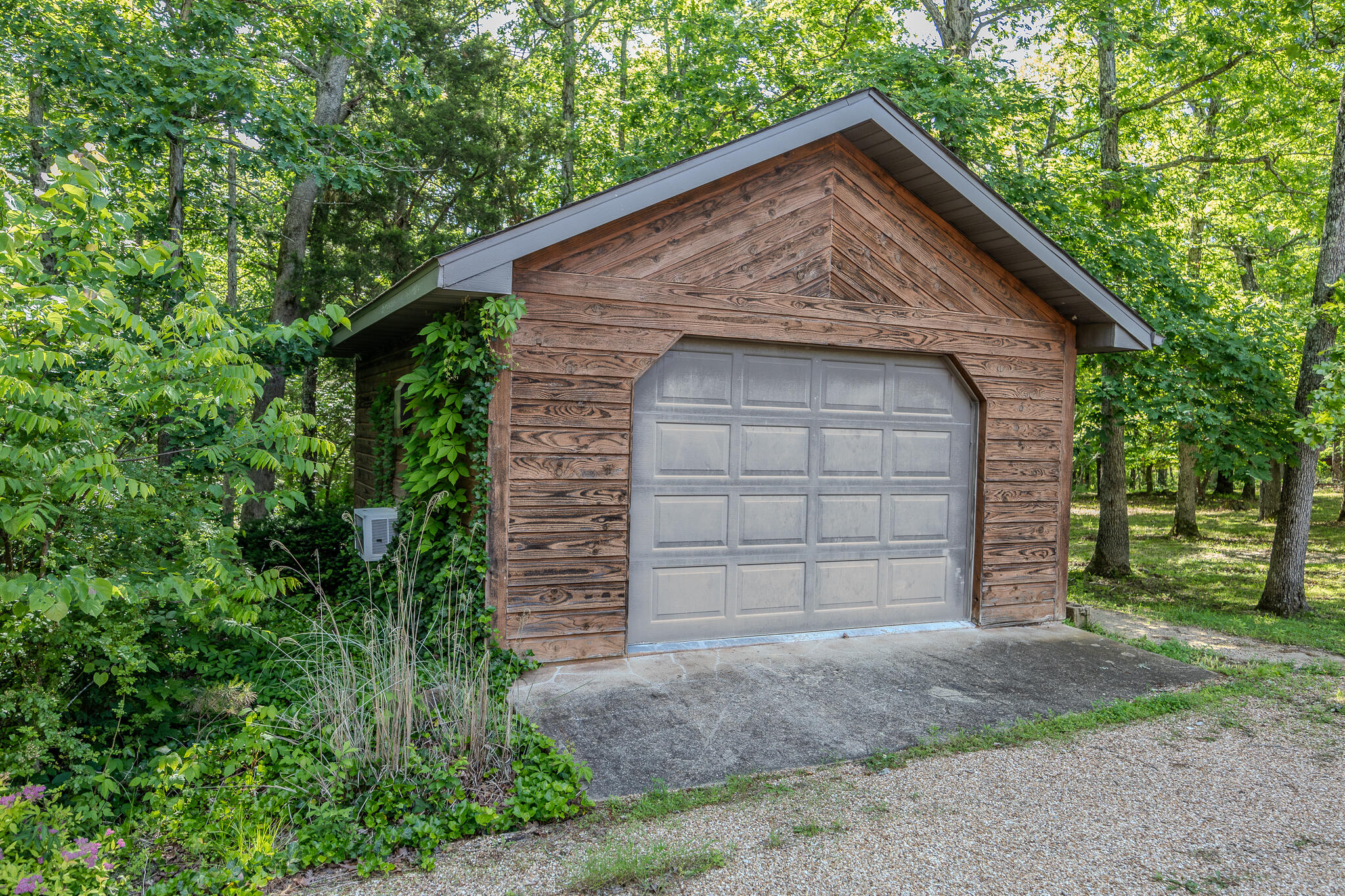 10925 Highway 63 Property Photo 60