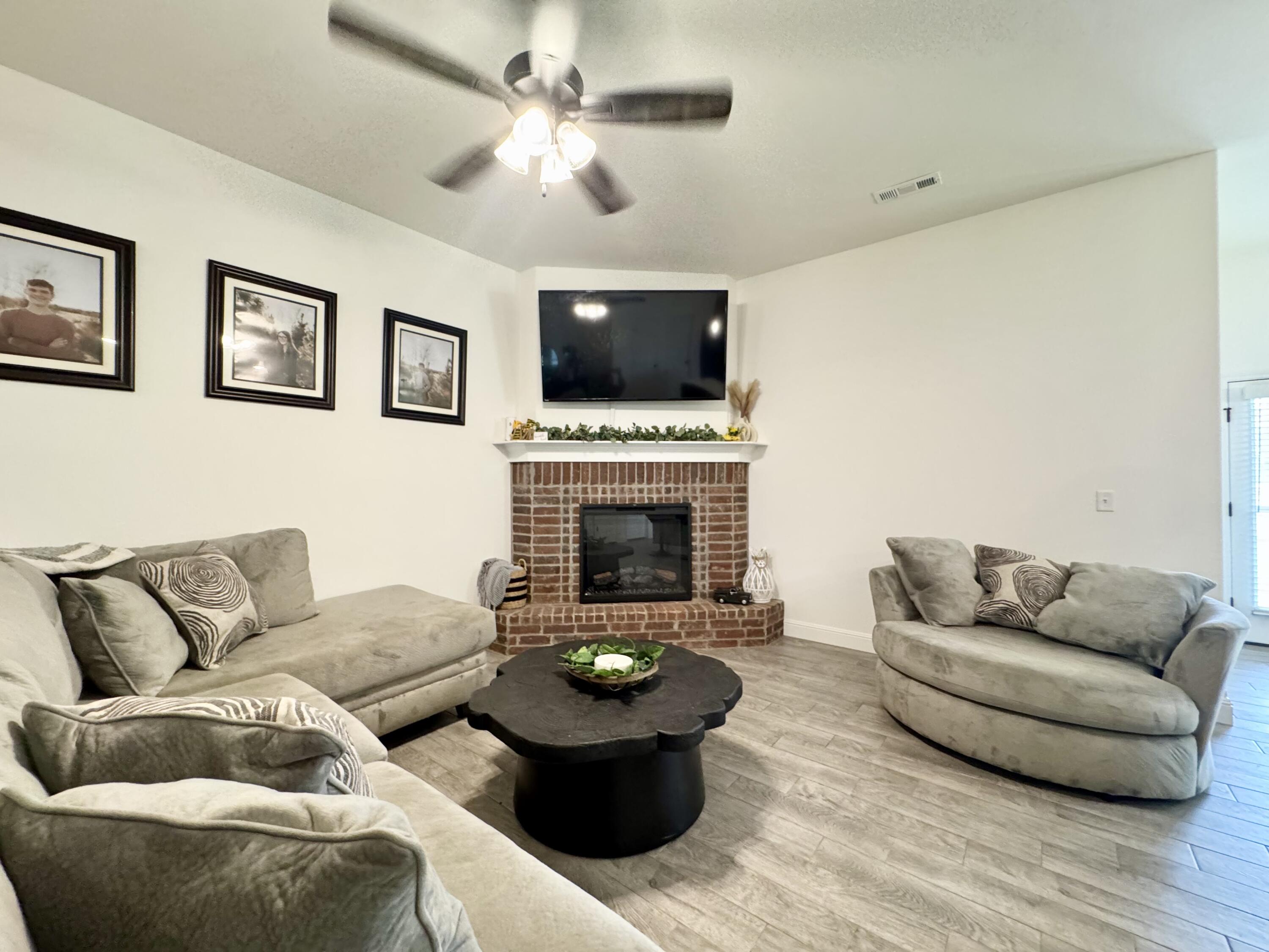 2032 Eagle Drive Property Photo 8