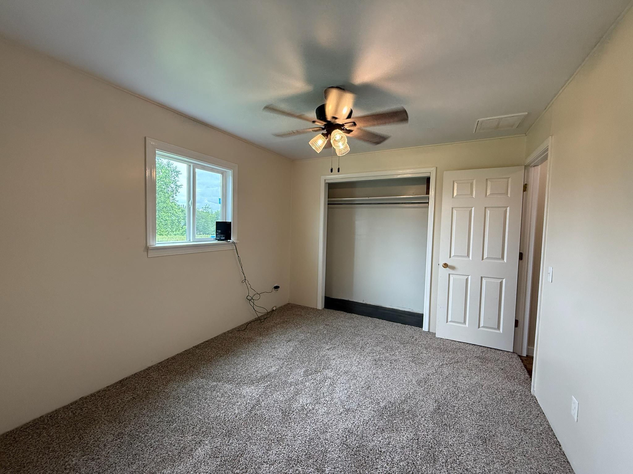 104 County Road 273 Property Photo 8