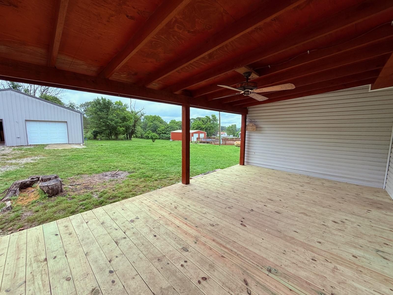 104 County Road 273 Property Photo 23