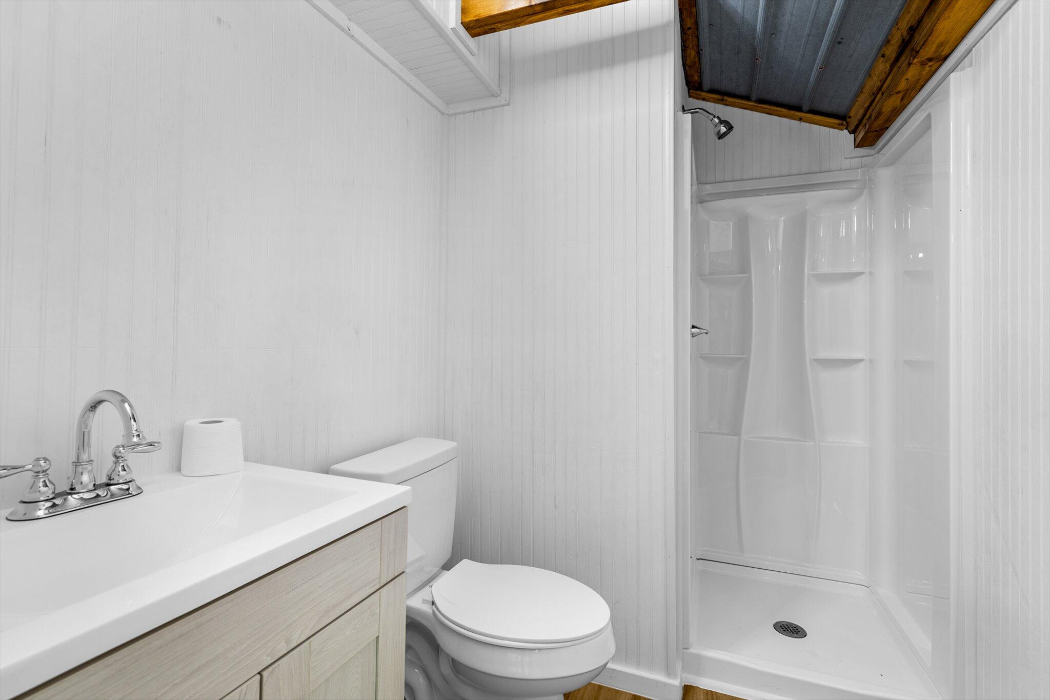 305 South Rock Avenue Property Photo 17