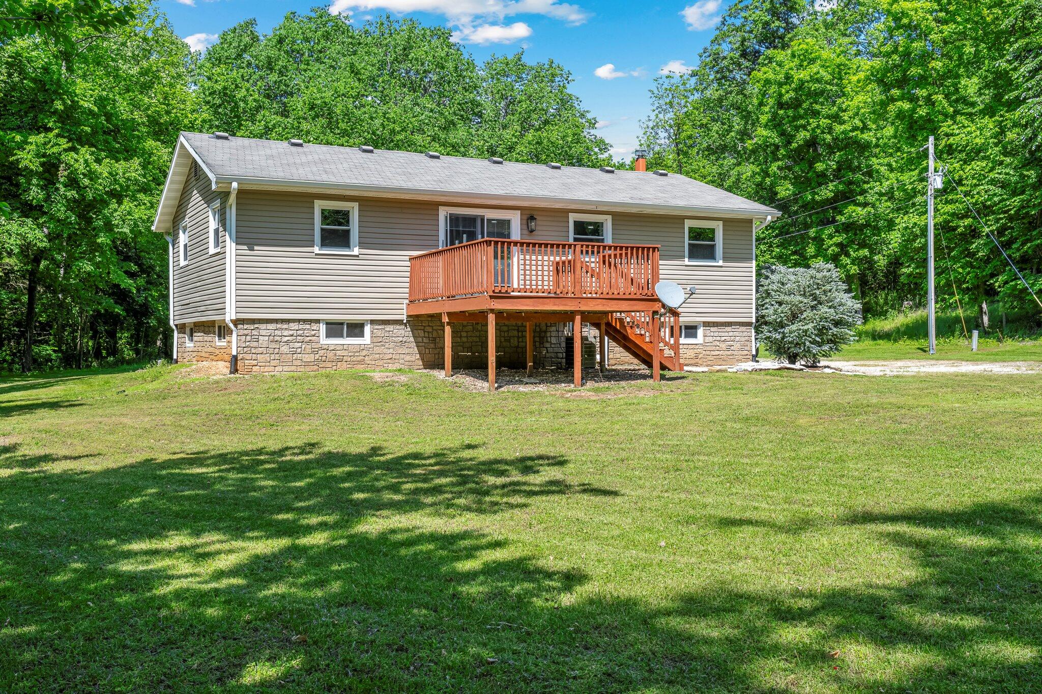 952 Monterrey Road Property Photo 26
