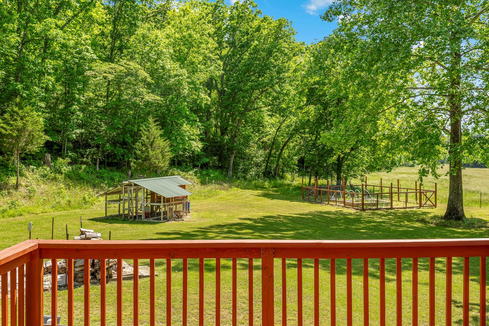 952 Monterrey Road Property Photo 28
