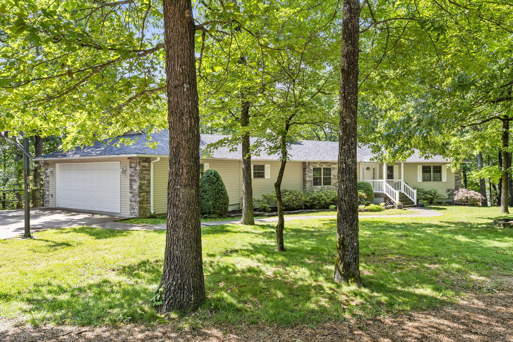 368 Whitfield Lane Property Photo 8