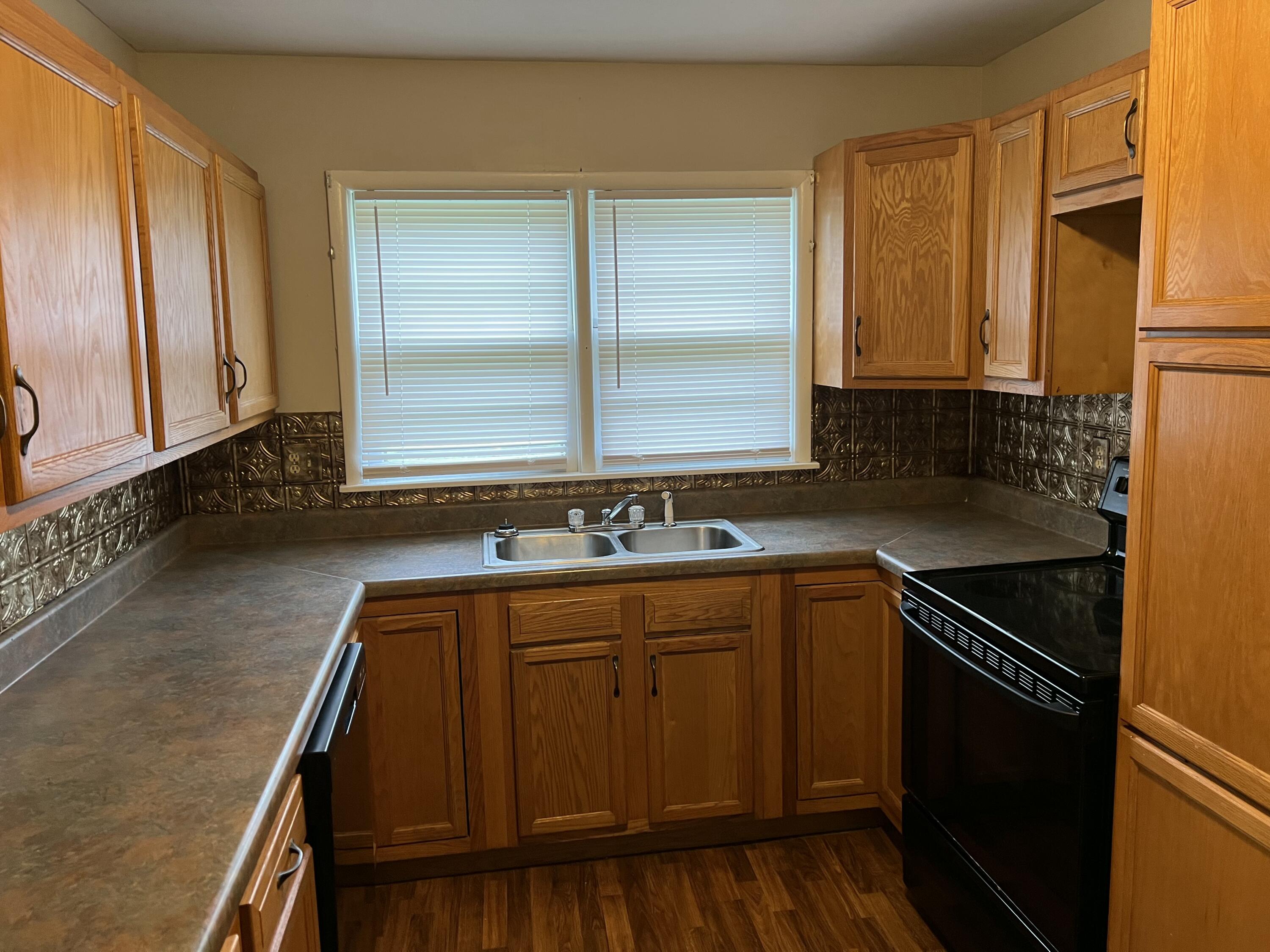 101 West Pennsylvania Avenue Property Photo 3