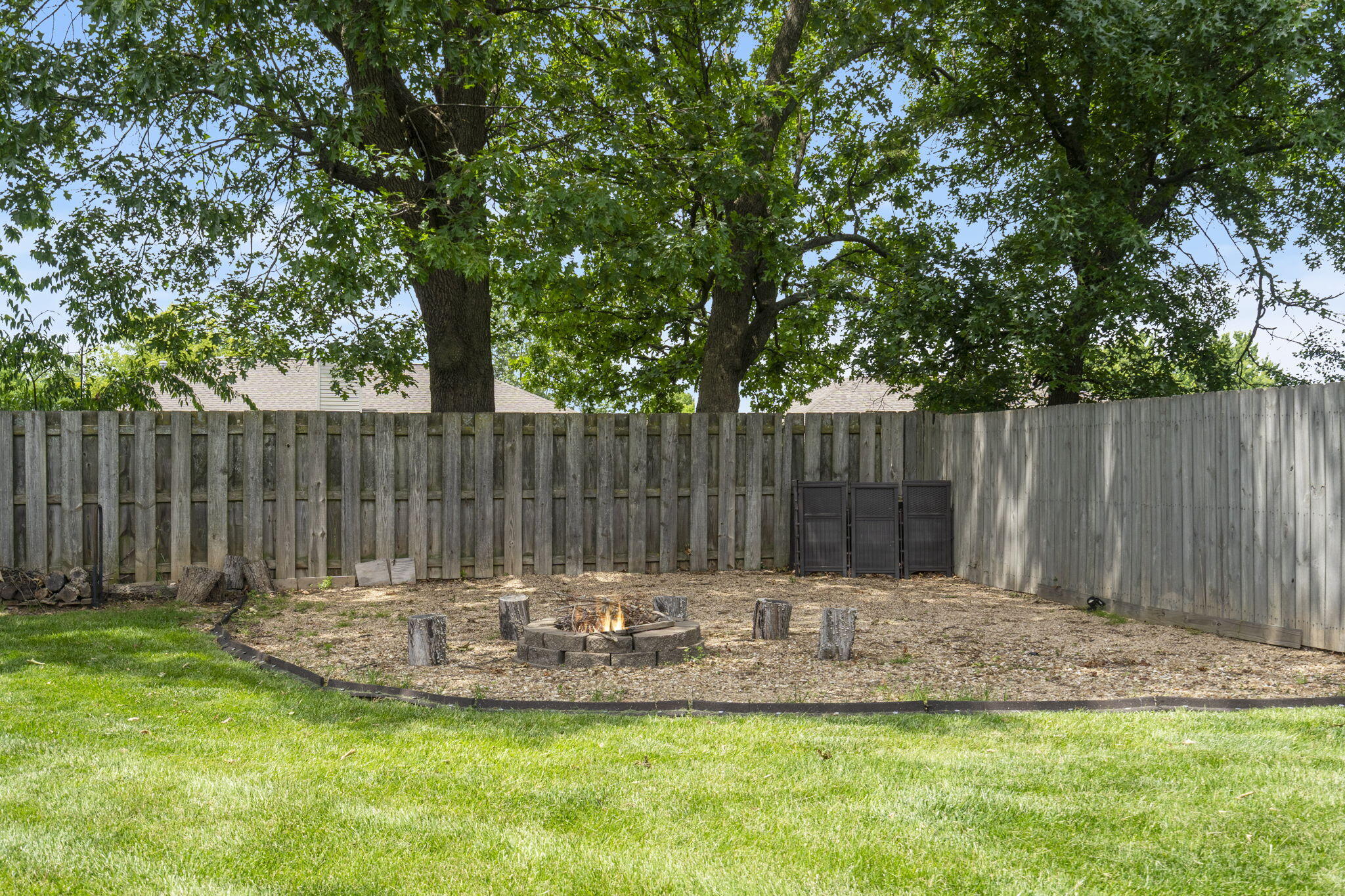 3909 West Eaglecrest Street Property Photo 43