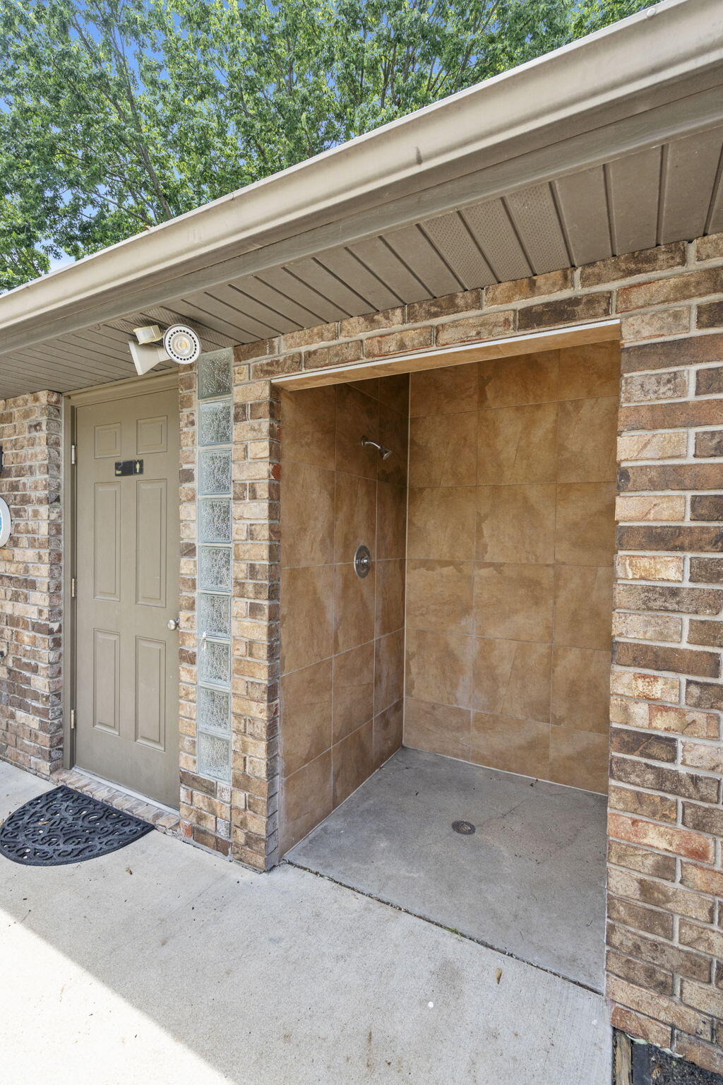 3909 West Eaglecrest Street Property Photo 60